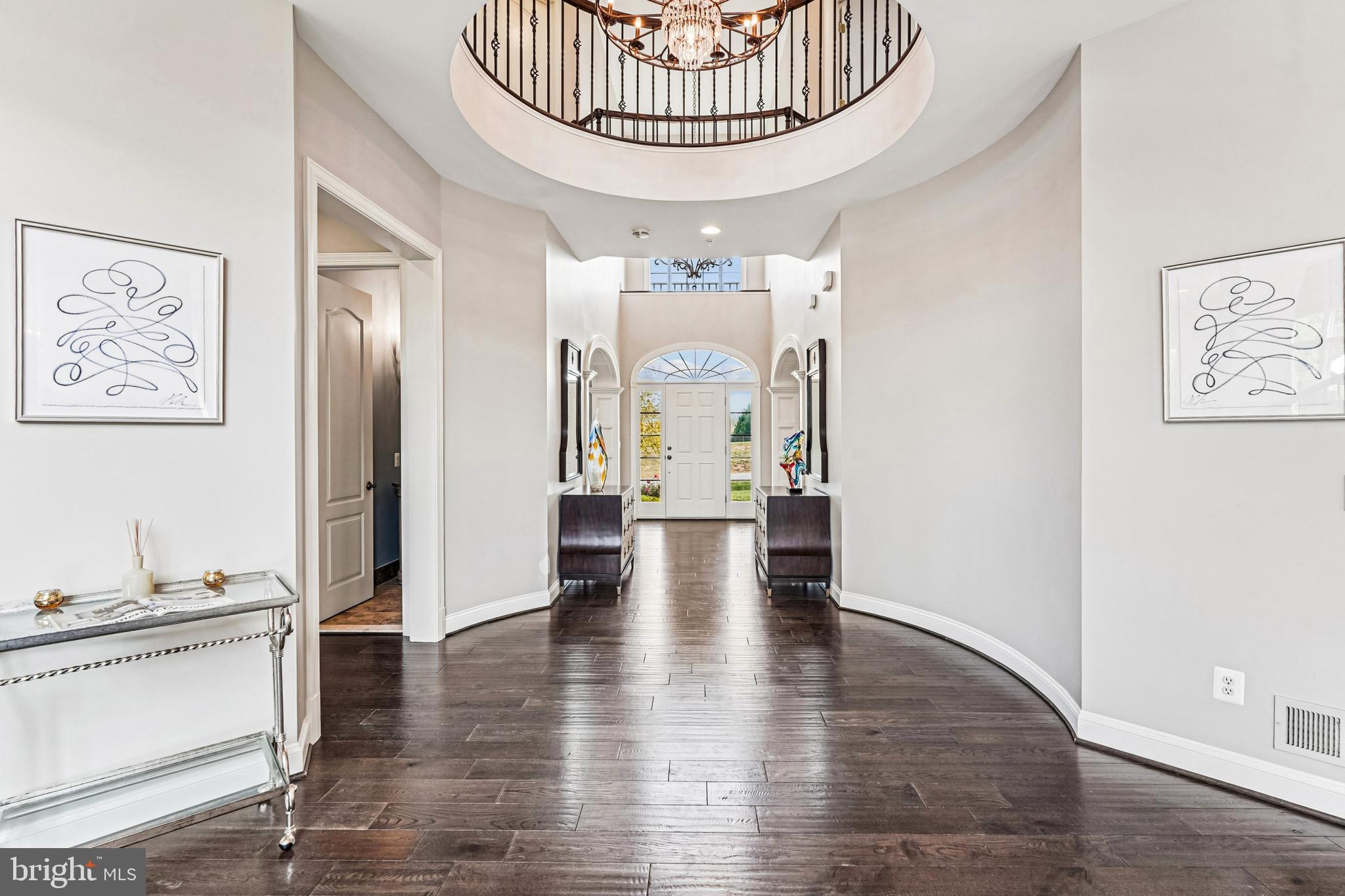 LONG ACRES - Residential