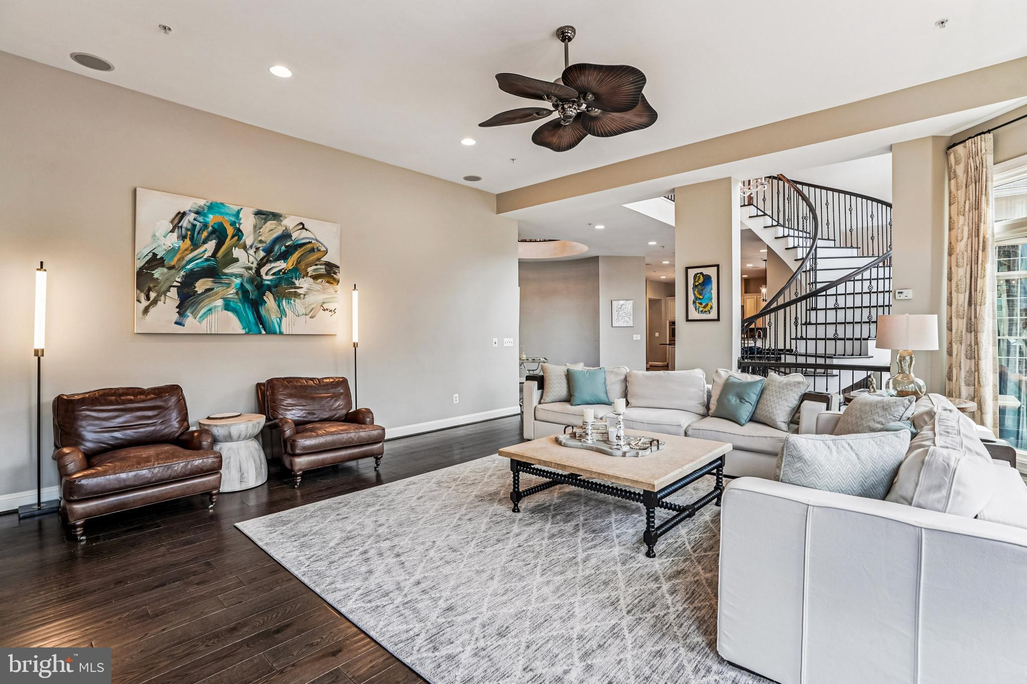 LONG ACRES - Residential