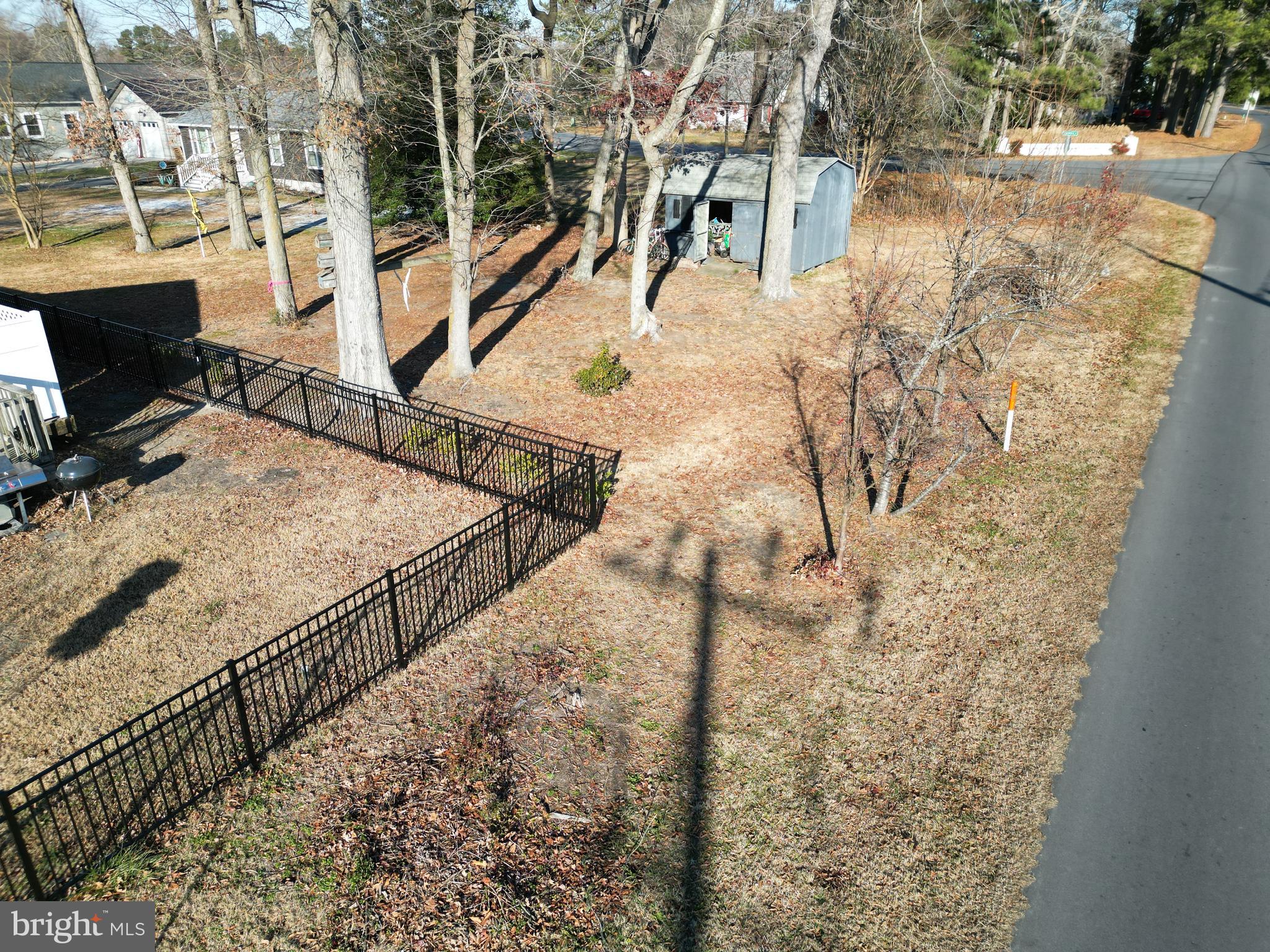 DENTON MANOR - Residential