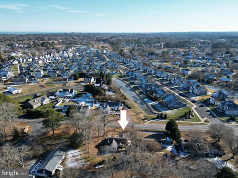 Homes For Sale - 83 Dorothy Circle<br/> OCEAN VIEW, DE 19970