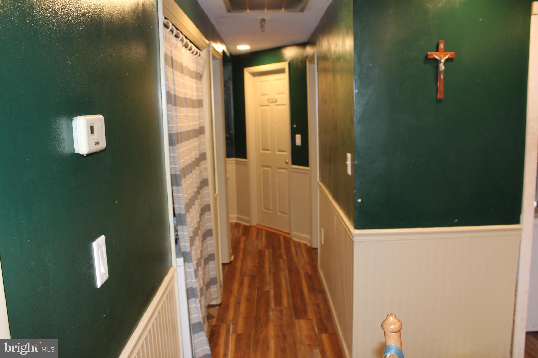 DENTON MANOR - Residential