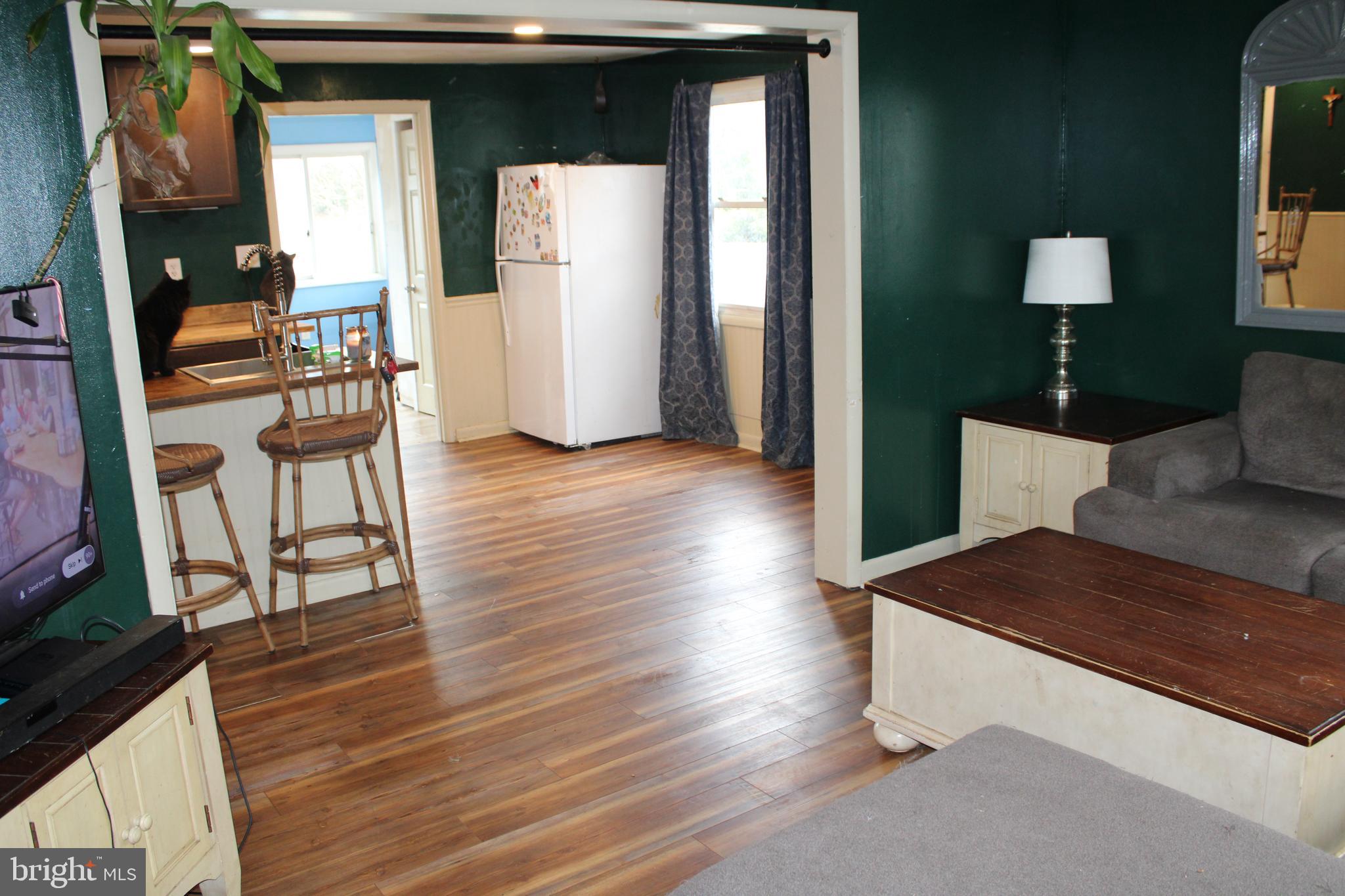 DENTON MANOR - Residential