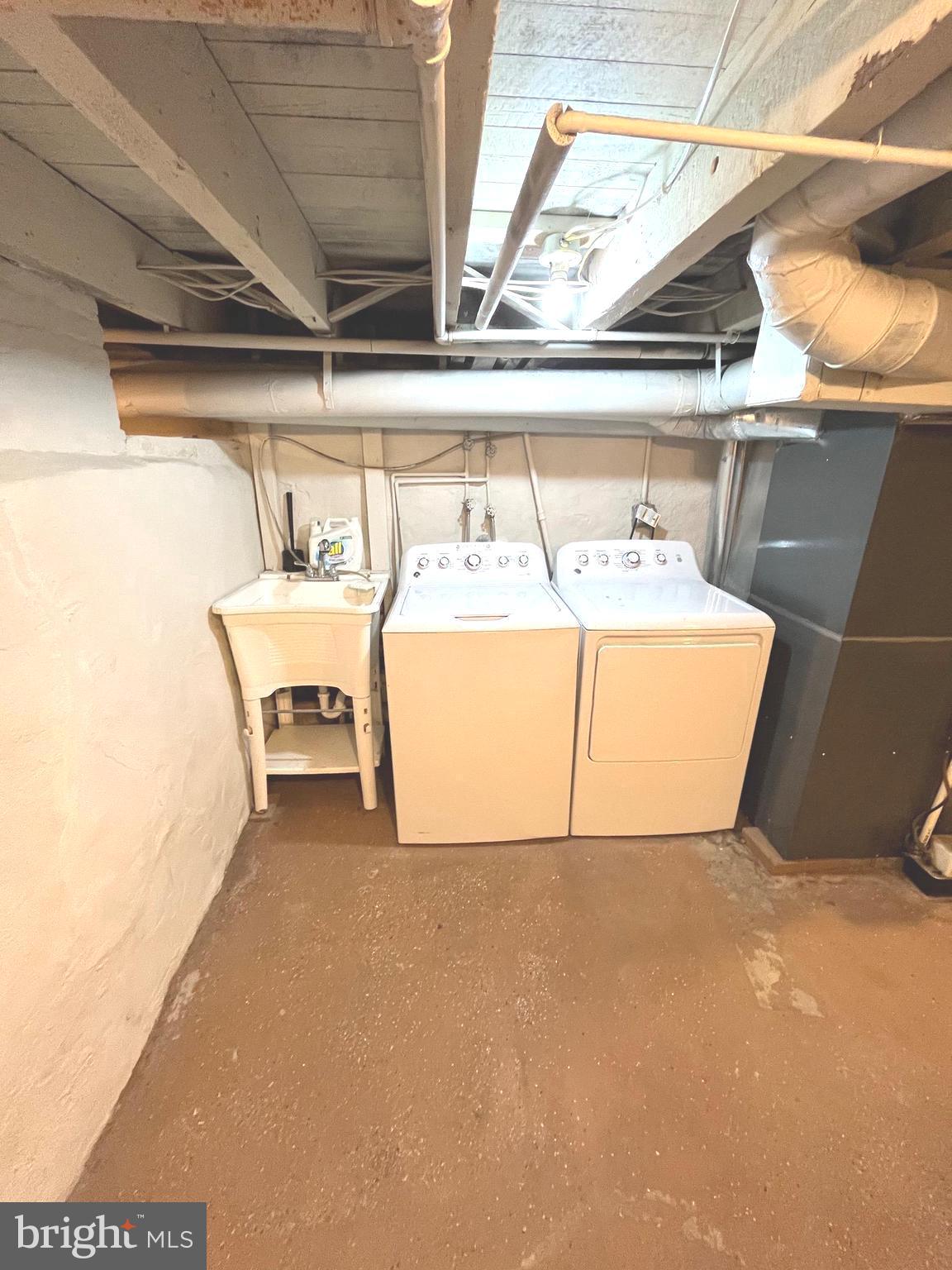 FISHTOWN - Residential Lease