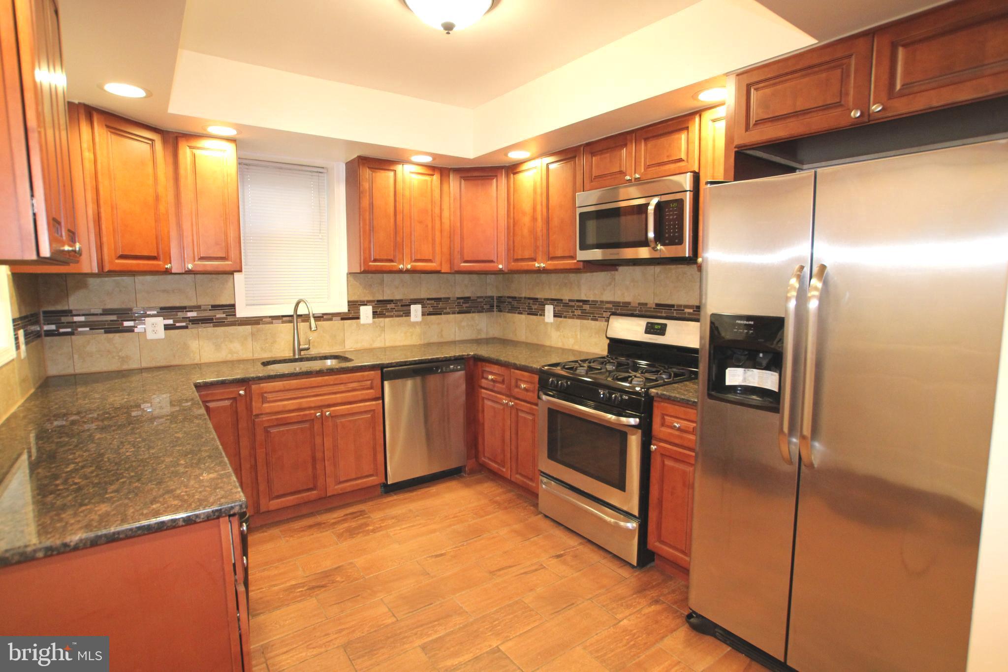 FISHTOWN - Residential Lease