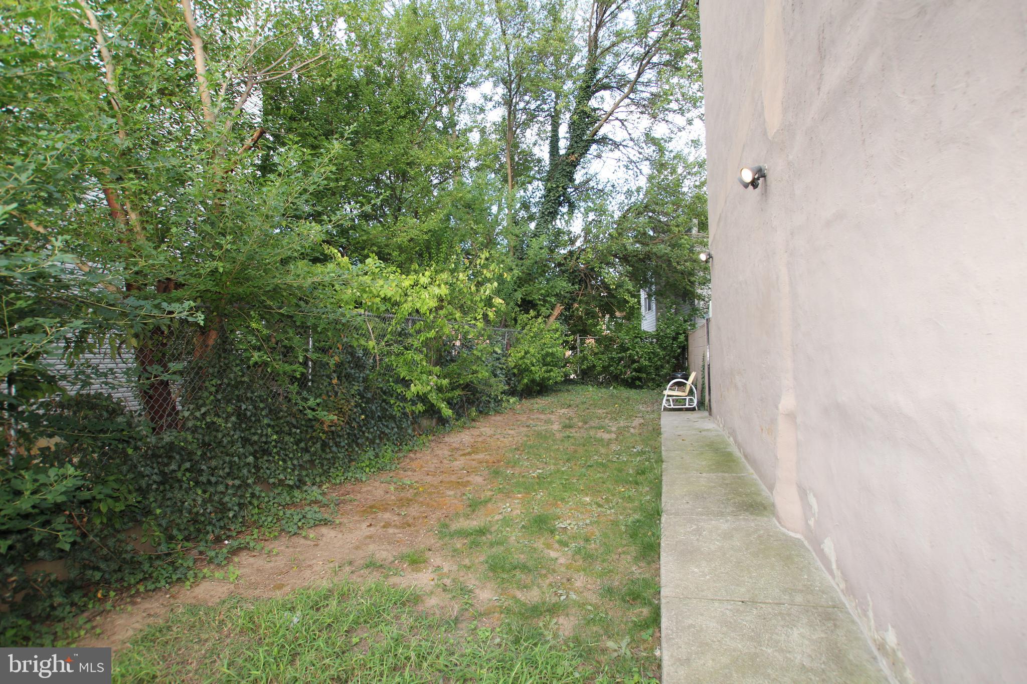 FISHTOWN - Residential Lease