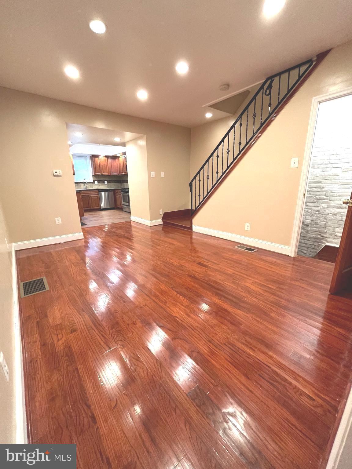 FISHTOWN - Residential Lease