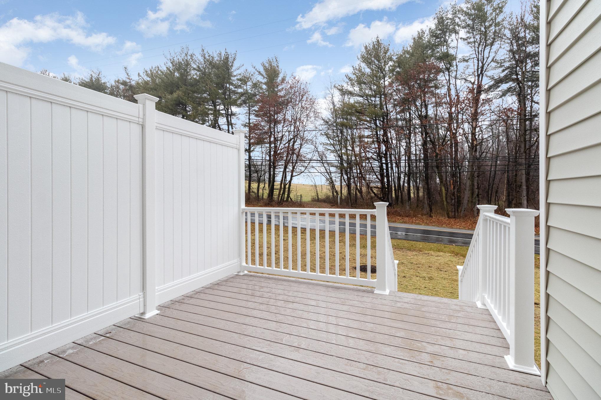 EASTVALE GROVE - Residential Lease