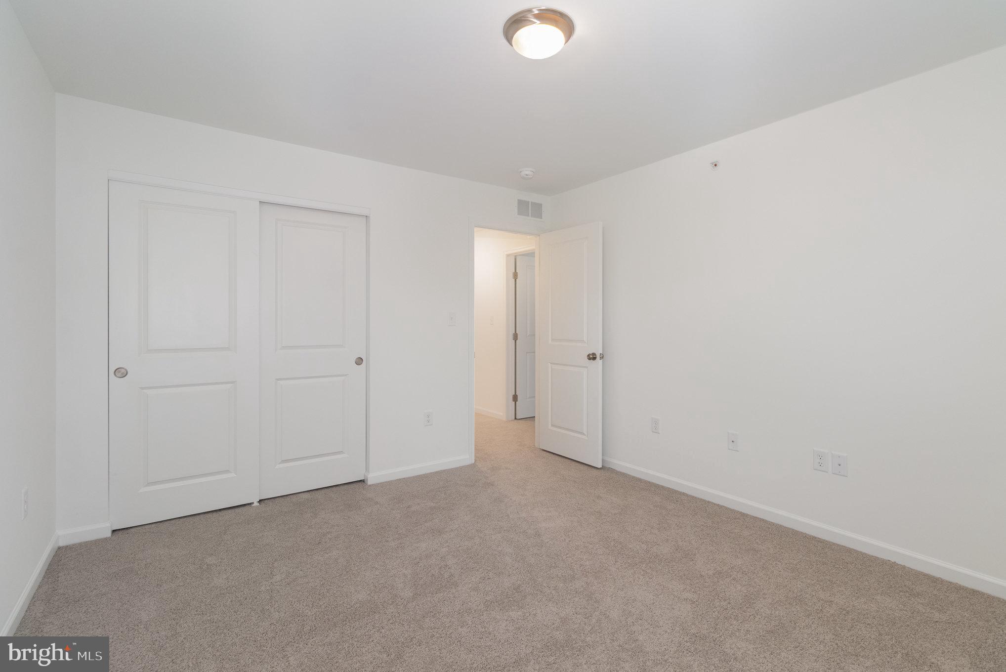 EASTVALE GROVE - Residential Lease