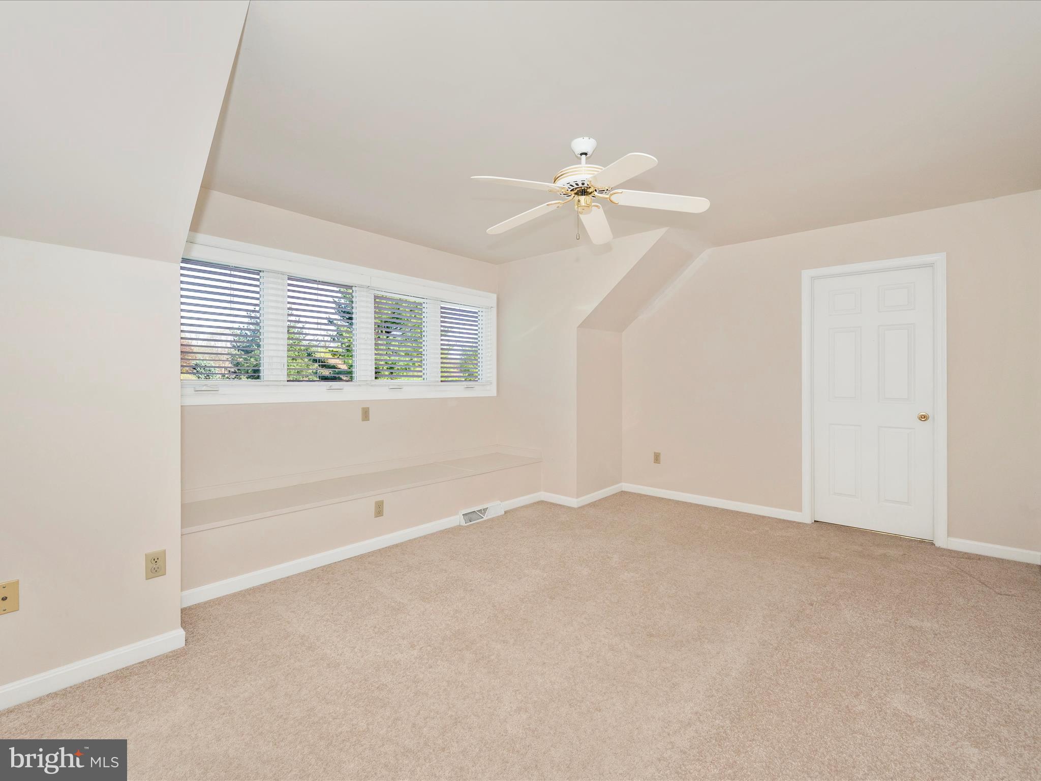 ROBINWOOD - Residential