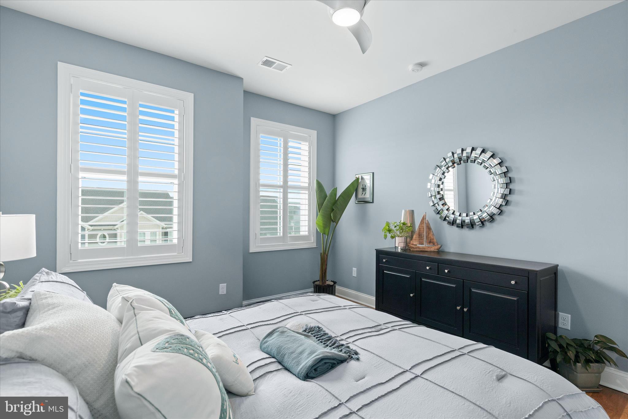 PENINSULA - Residential