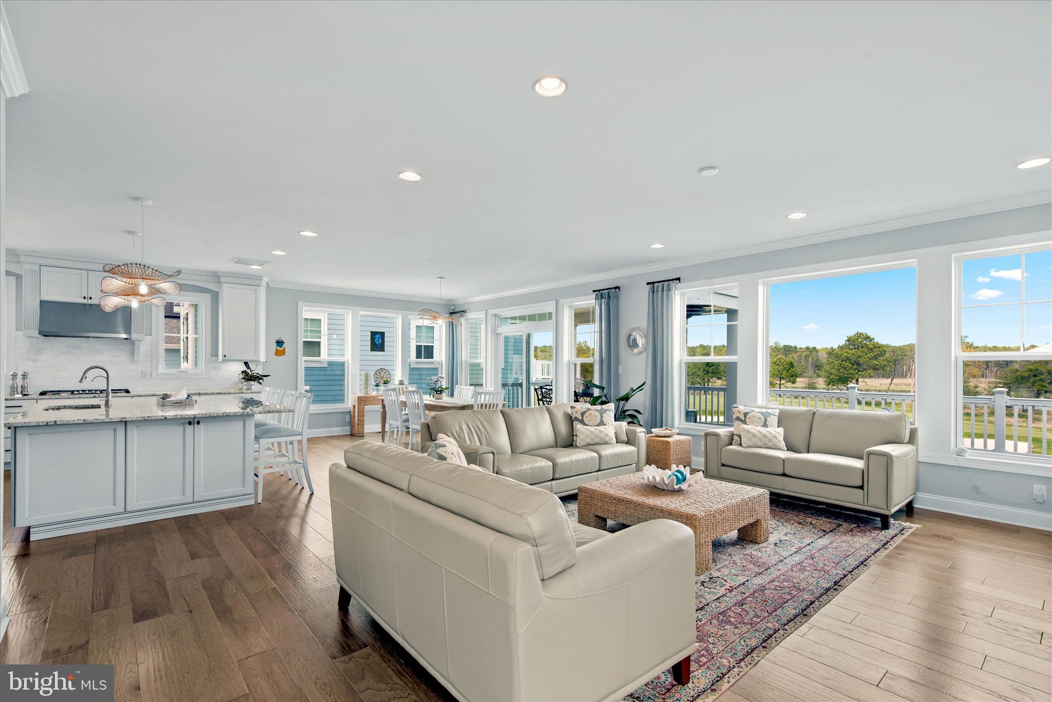 PENINSULA - Residential