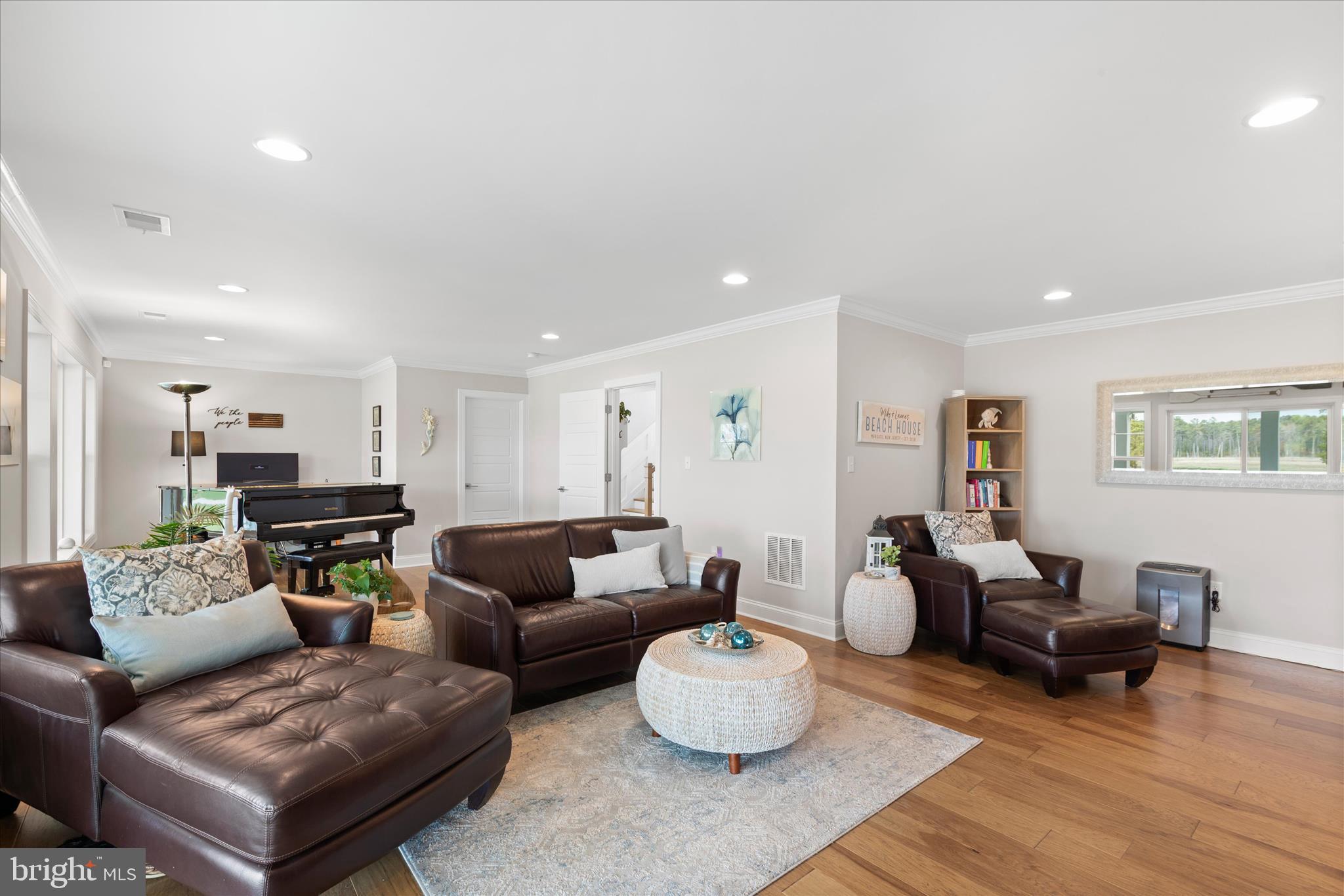 PENINSULA - Residential