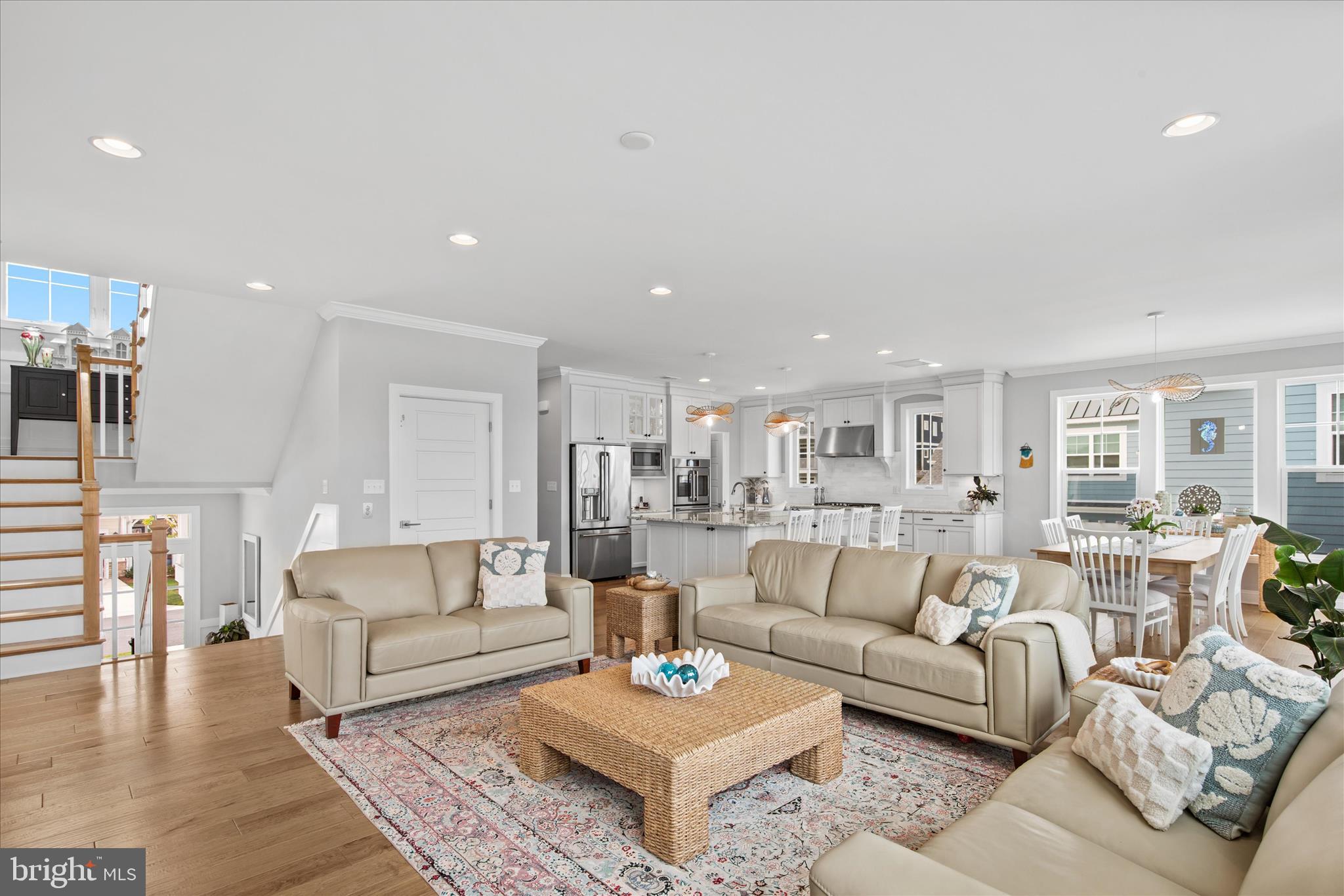 PENINSULA - Residential