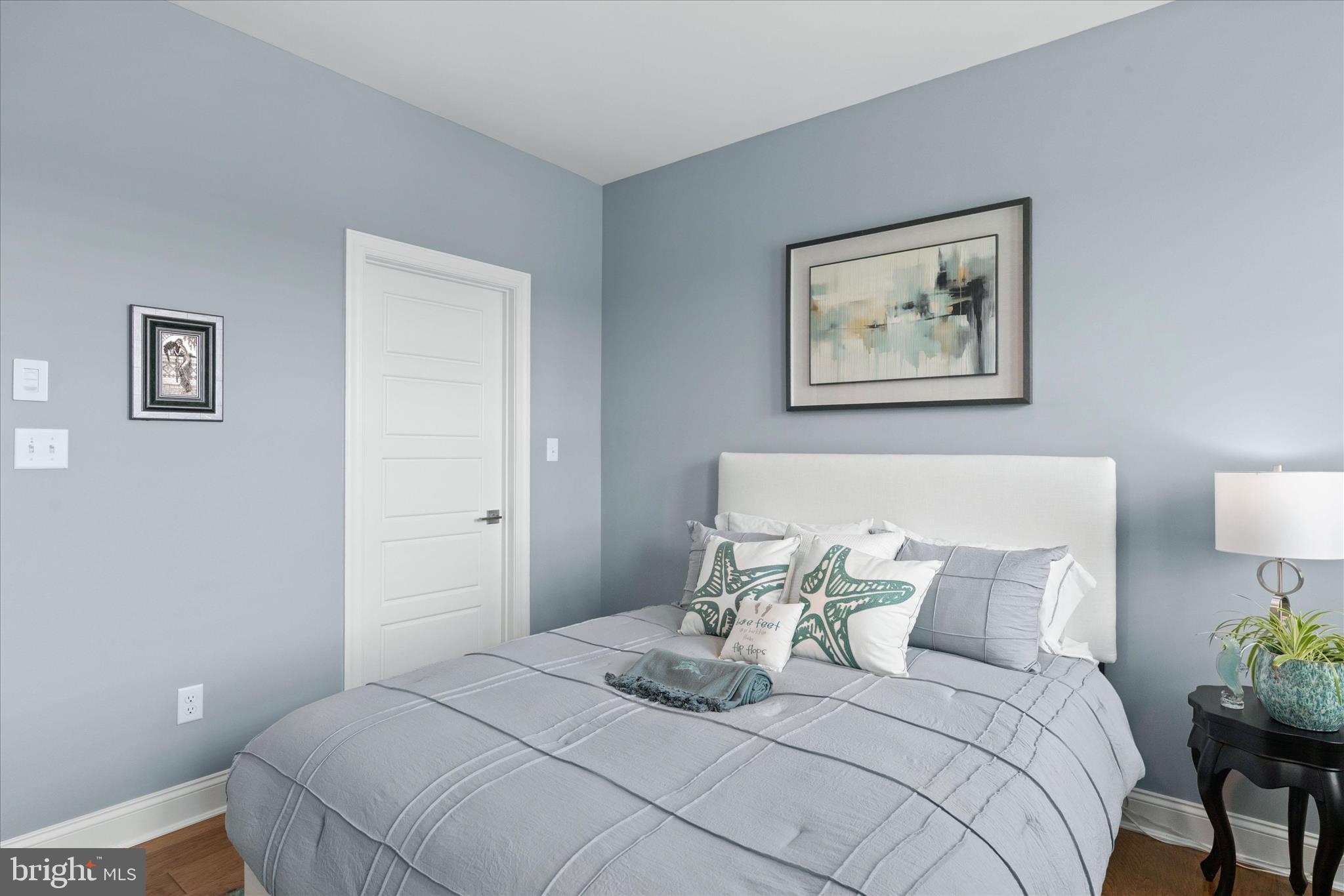 PENINSULA - Residential