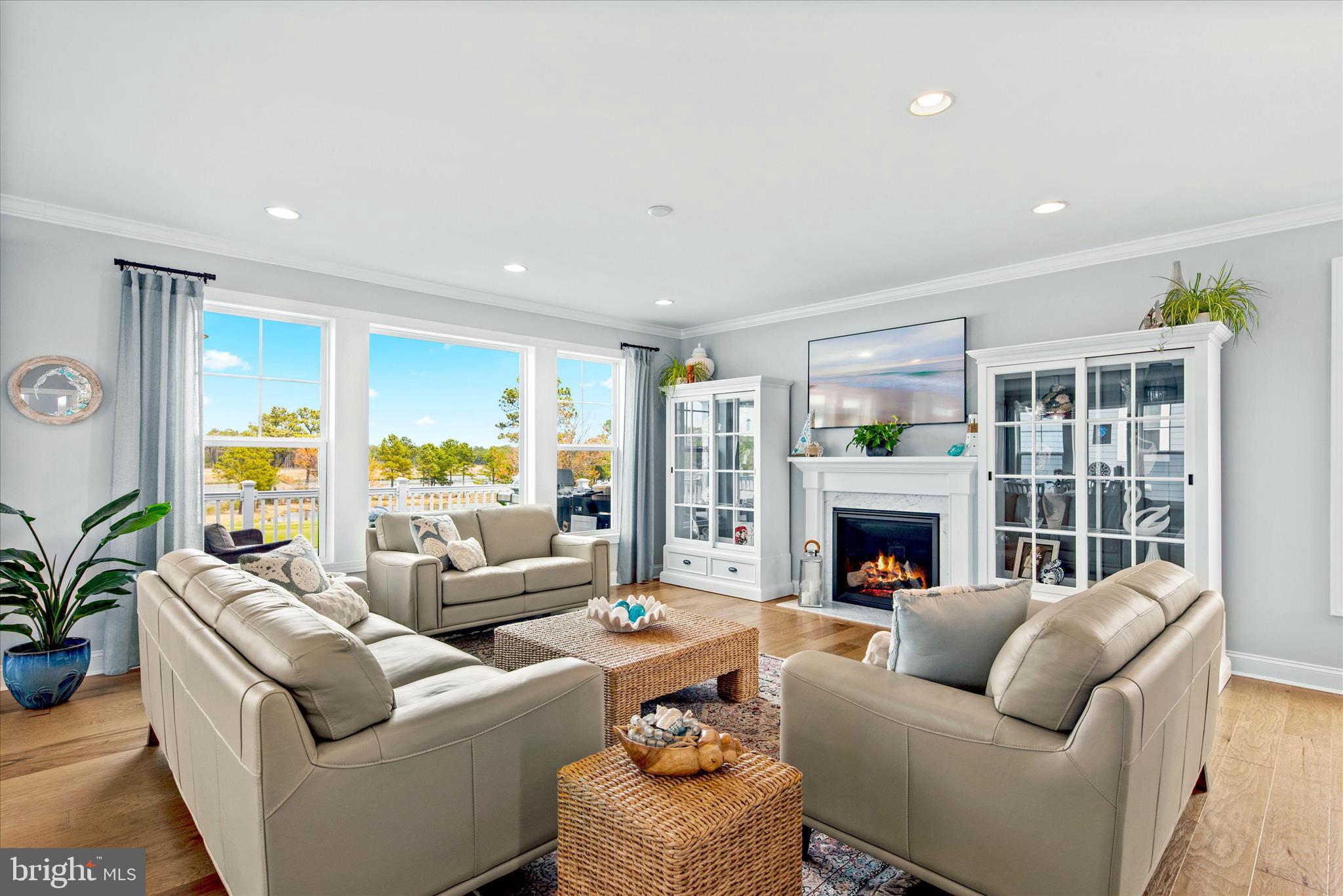 PENINSULA - Residential