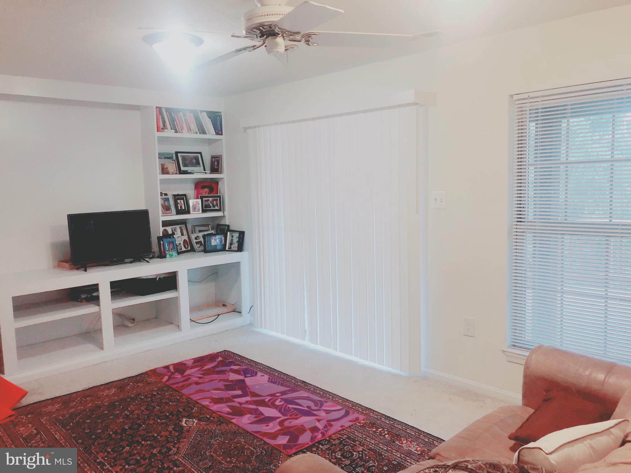 FAIRVIEW SQUARE - Residential