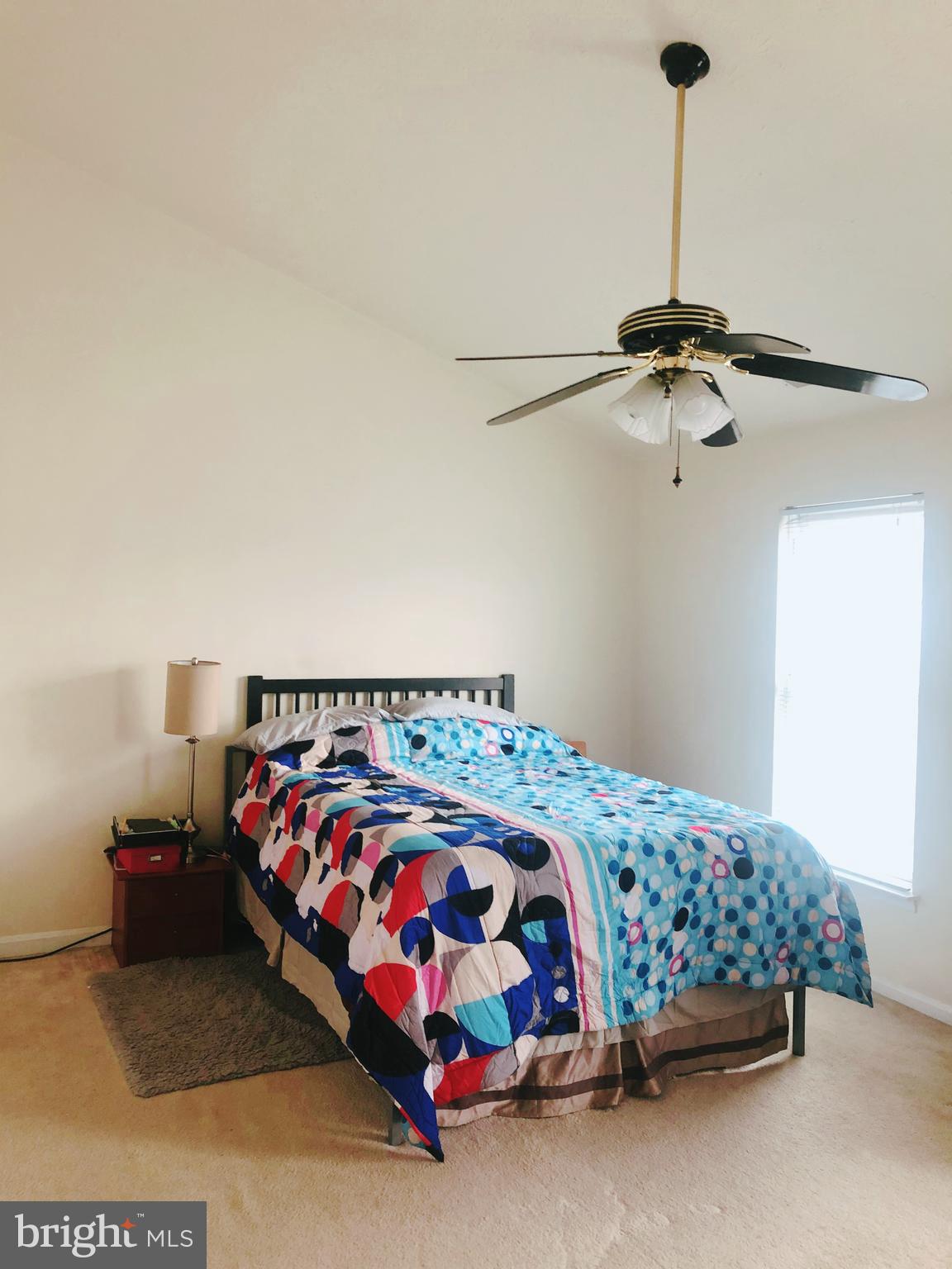 FAIRVIEW SQUARE - Residential