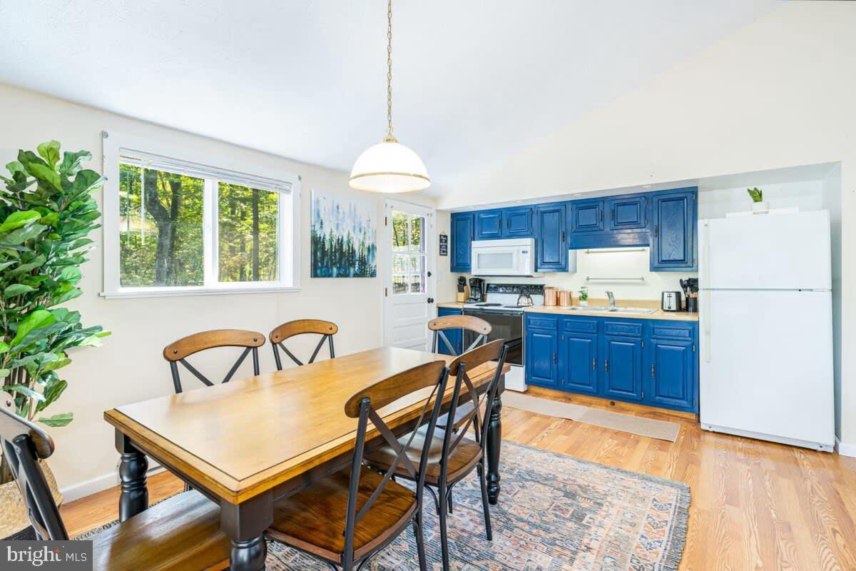 SLEEPY HOLLOW - Residential