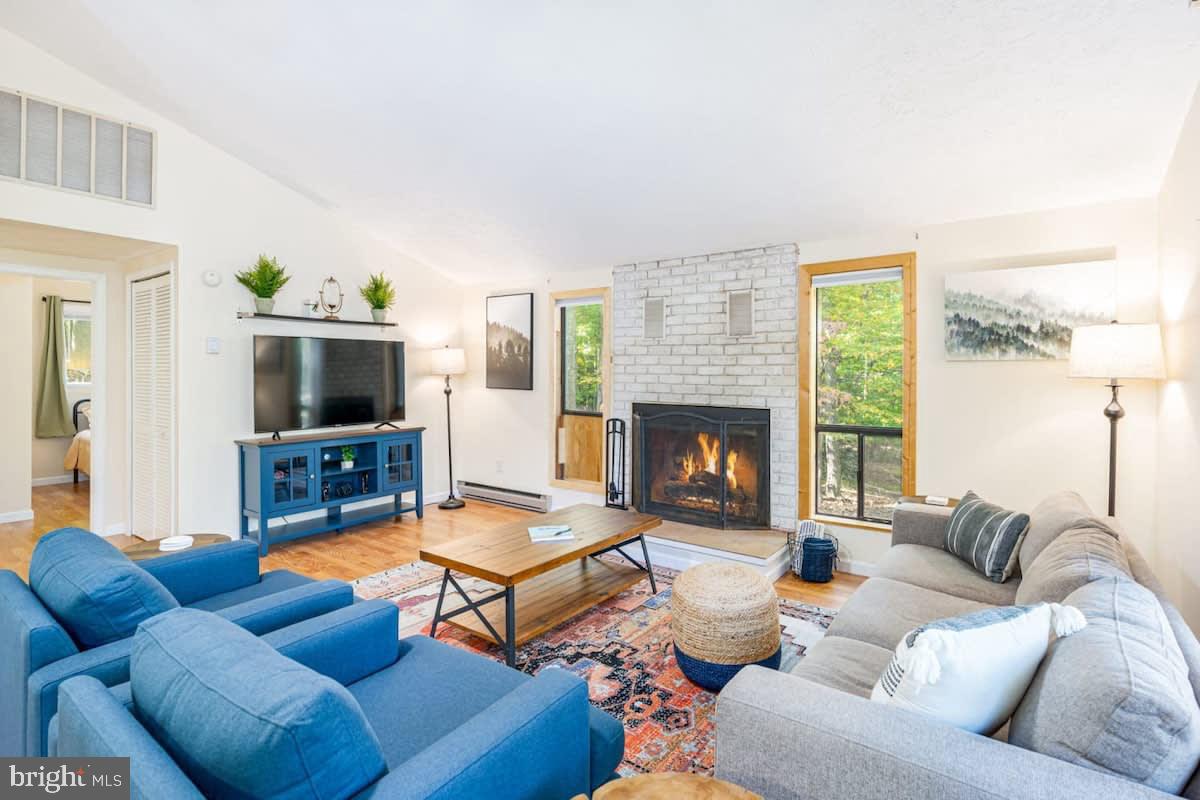 SLEEPY HOLLOW - Residential