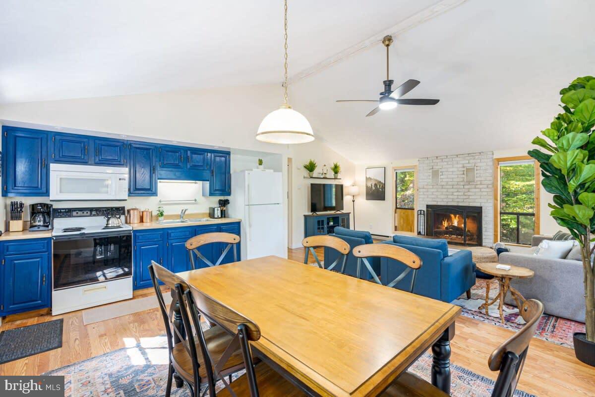 SLEEPY HOLLOW - Residential