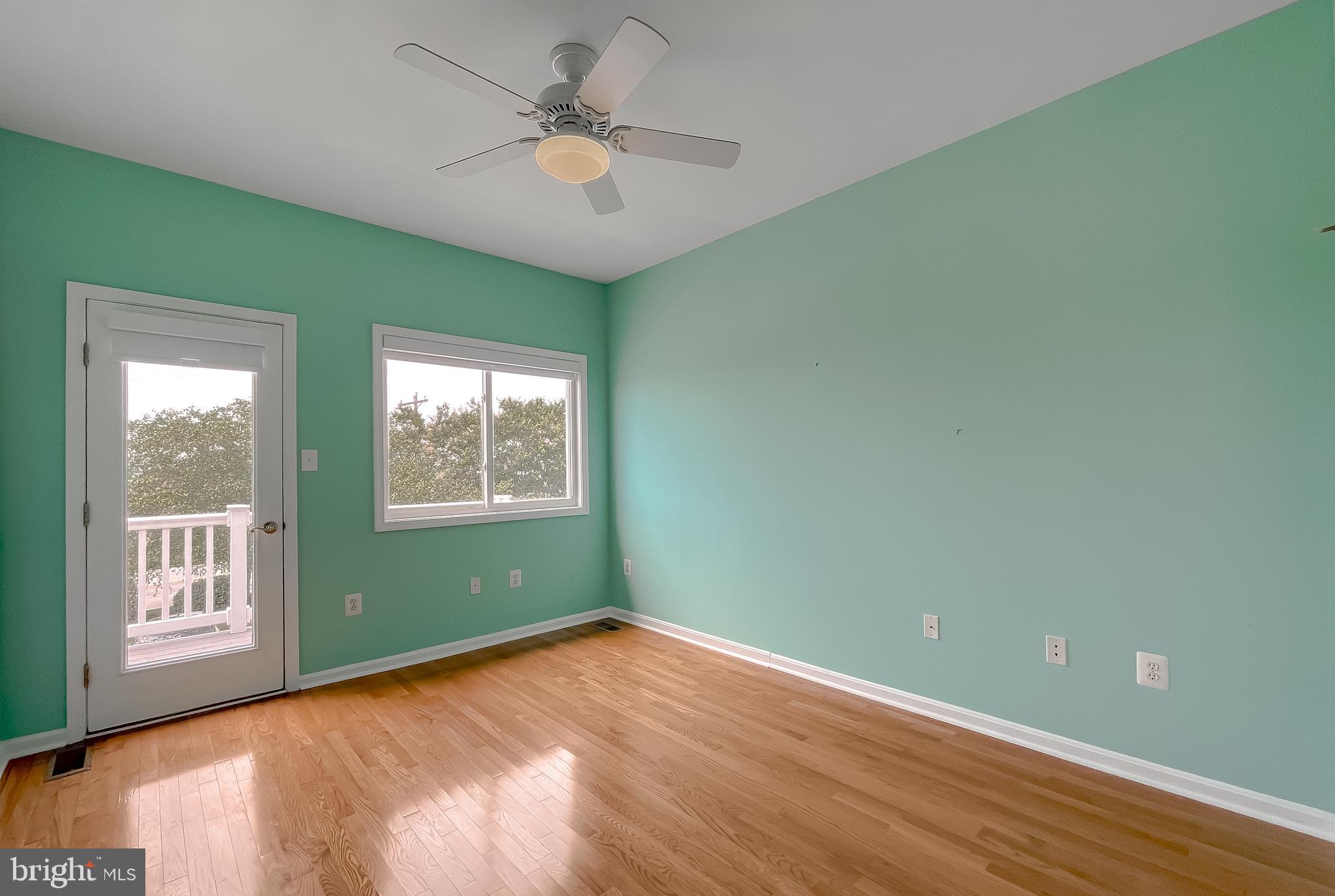 ST GEORGE PIER - Residential