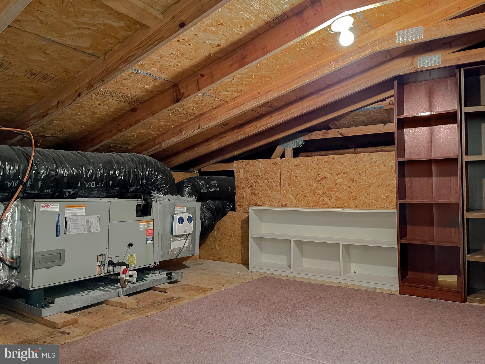 ST GEORGE PIER - Residential