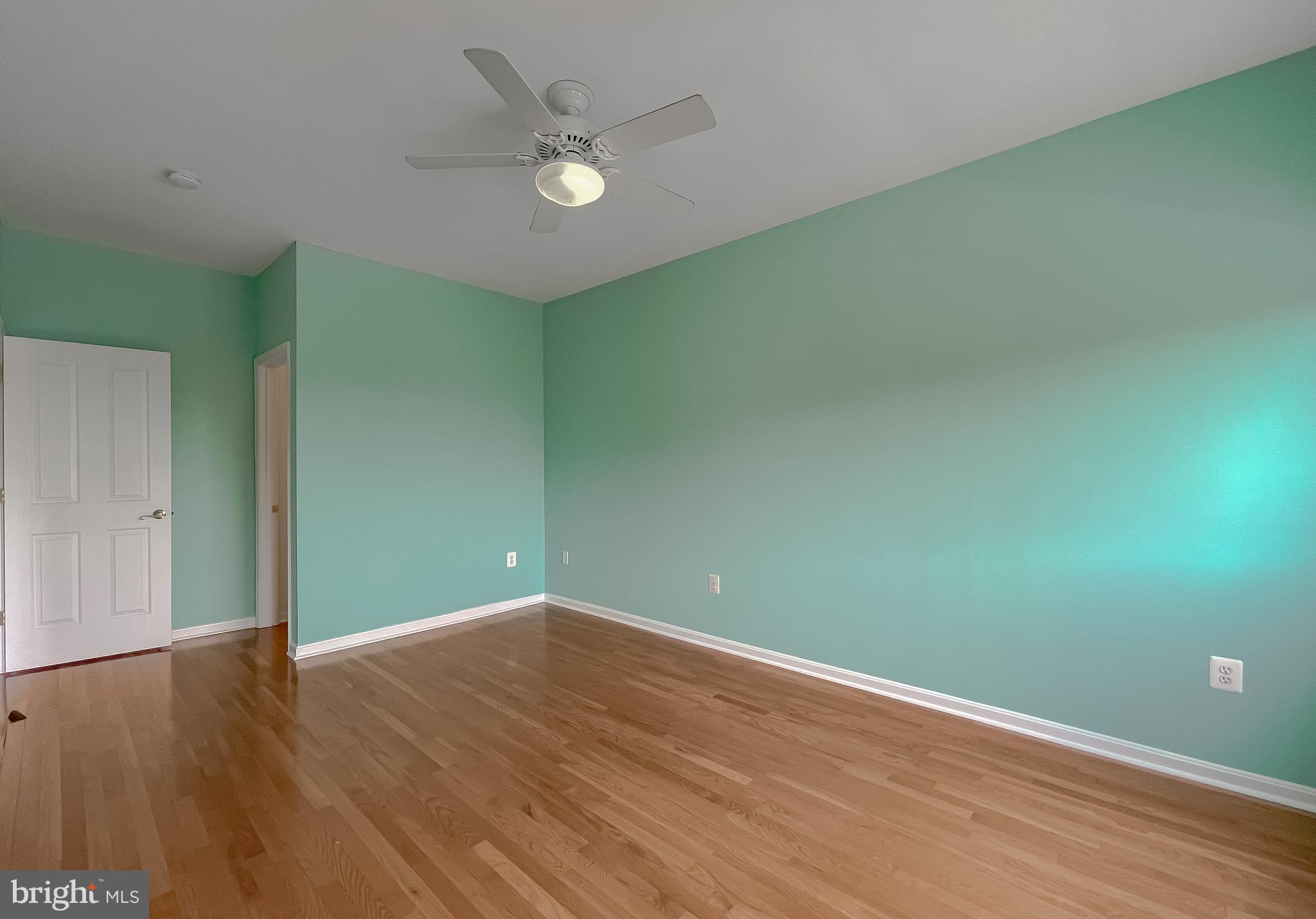 ST GEORGE PIER - Residential