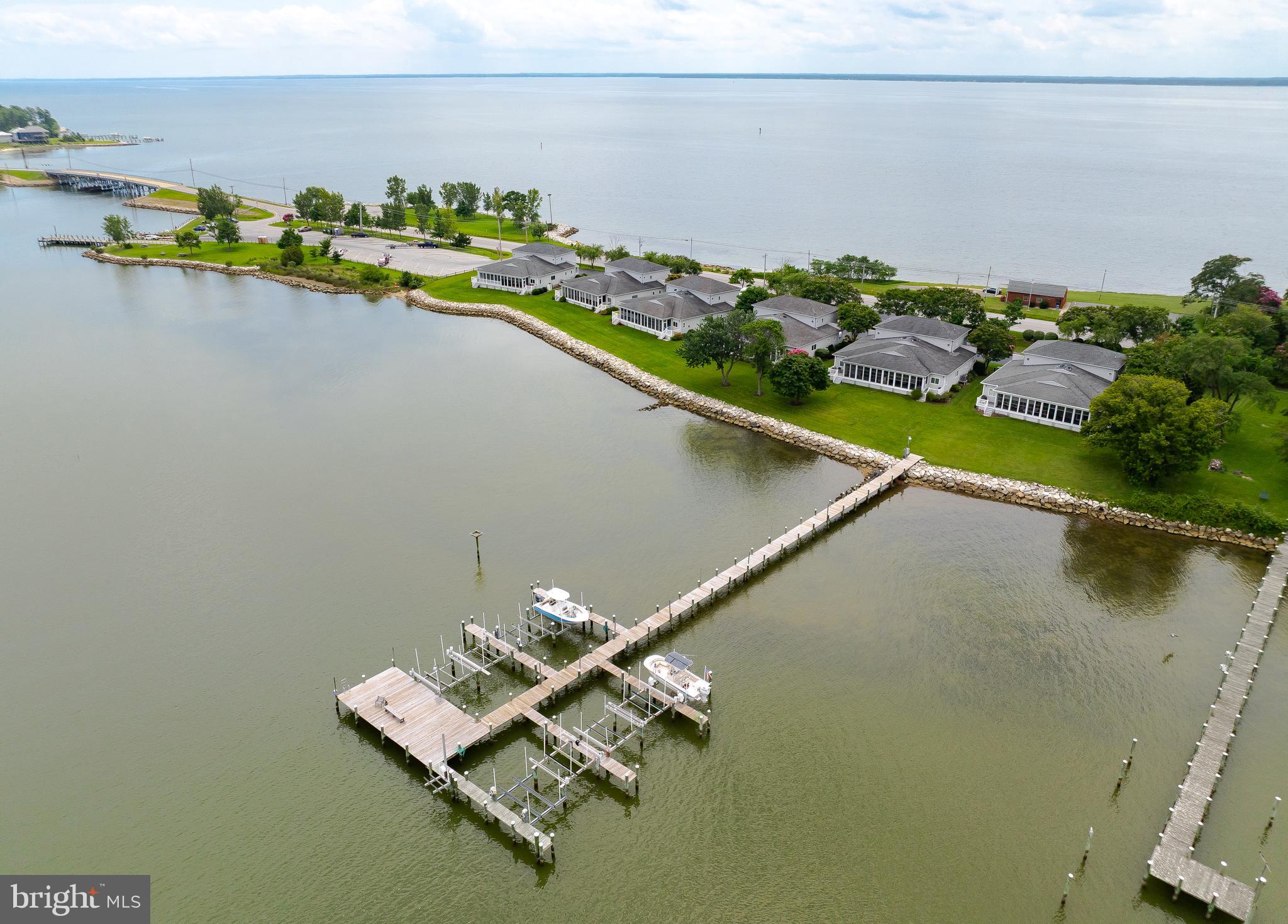 ST GEORGE PIER - Residential