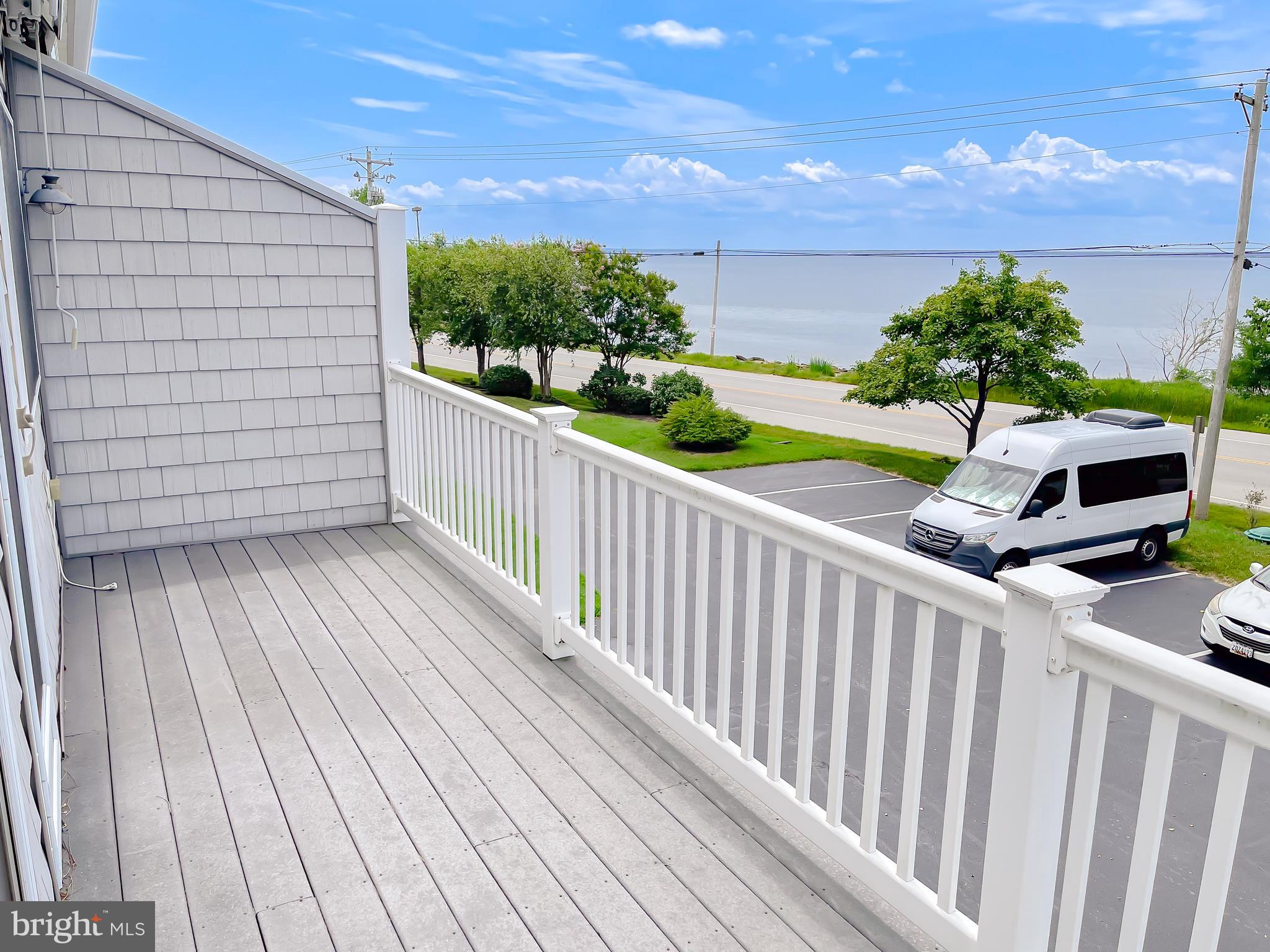 ST GEORGE PIER - Residential