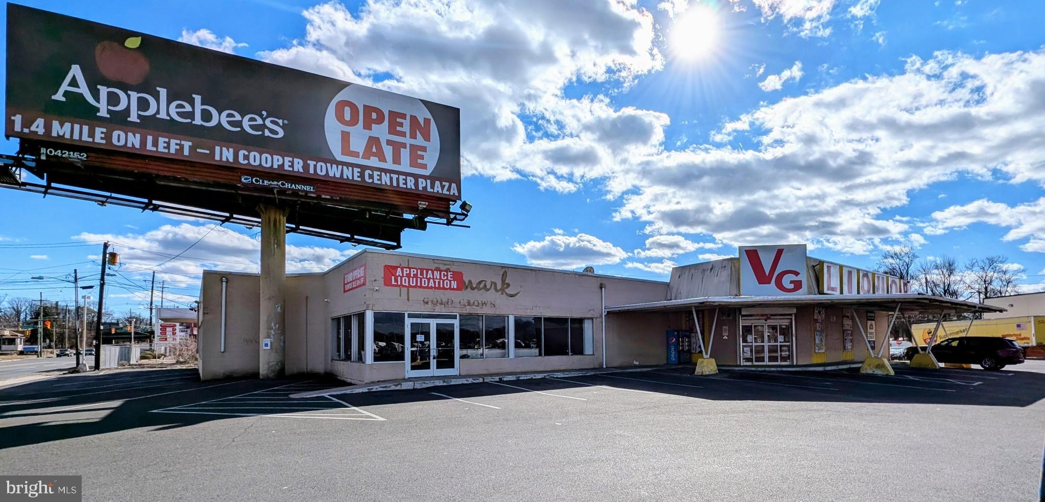 116 N WHITE HORSE PIKE