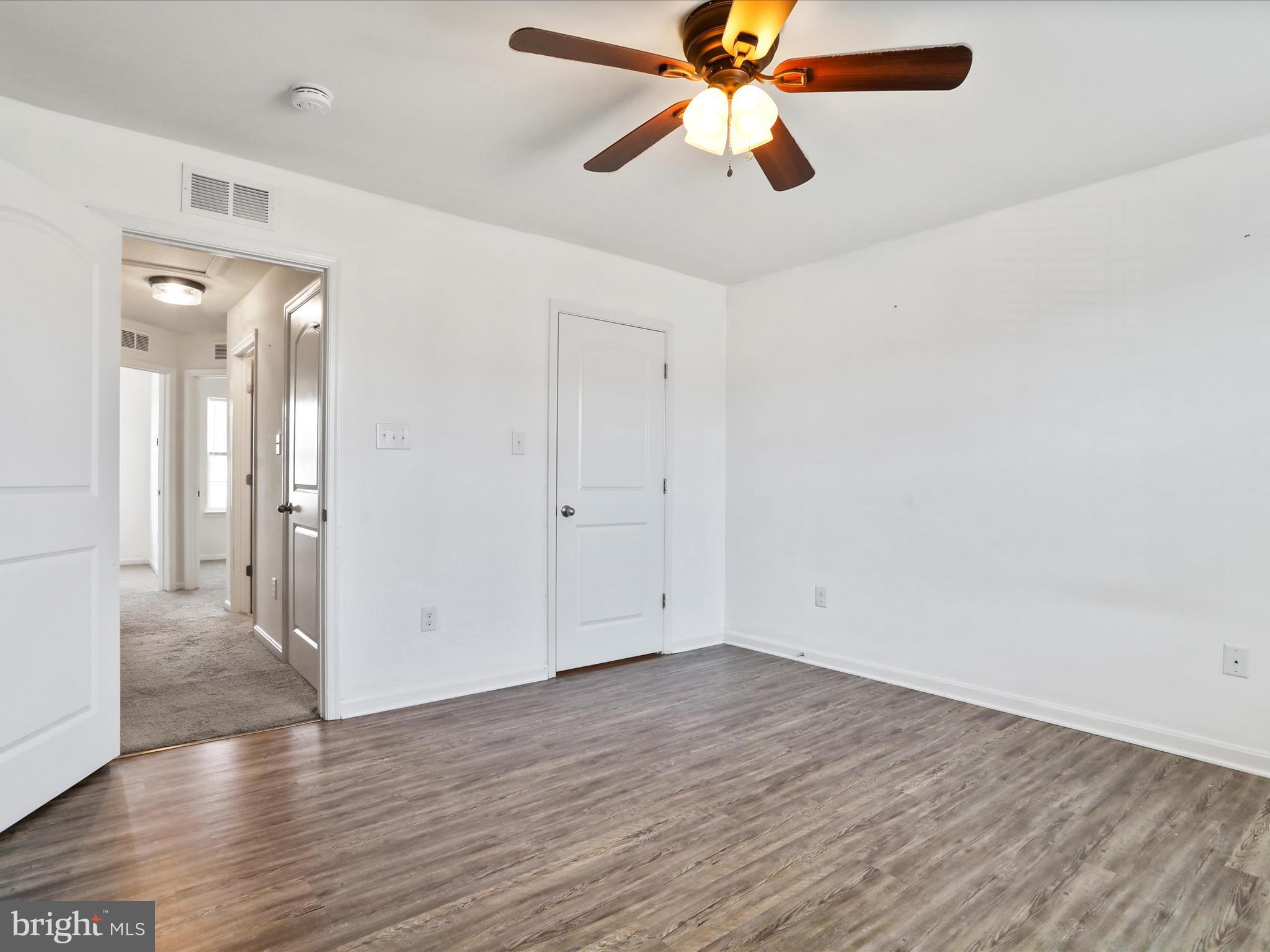 BERKELEY RIDGE - Residential