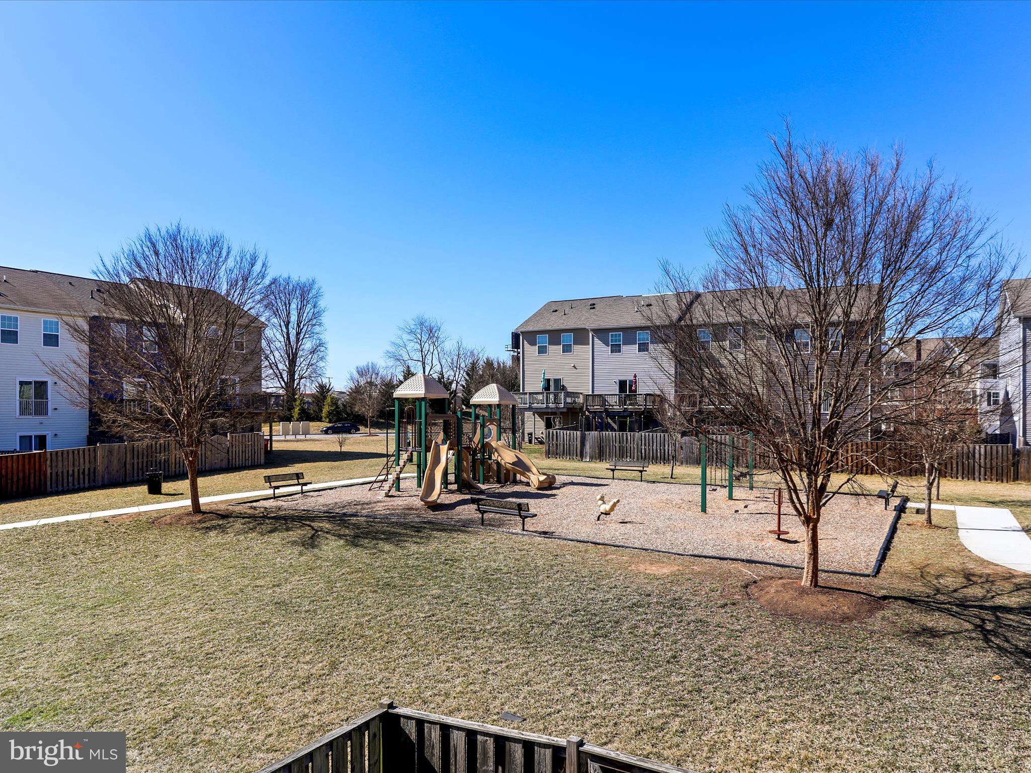 BERKELEY RIDGE - Residential