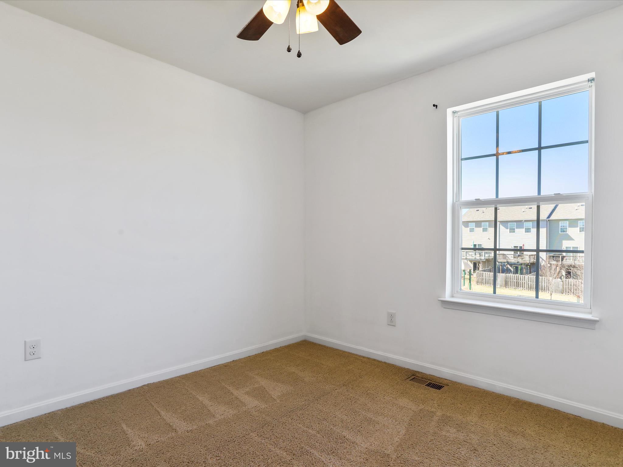 BERKELEY RIDGE - Residential