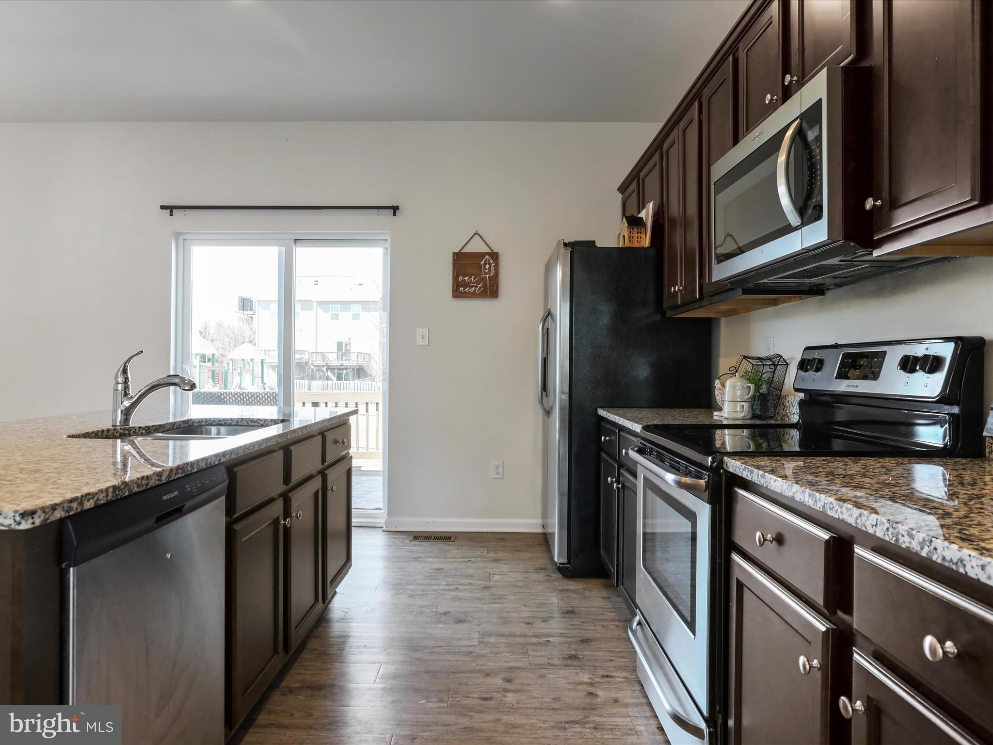 BERKELEY RIDGE - Residential