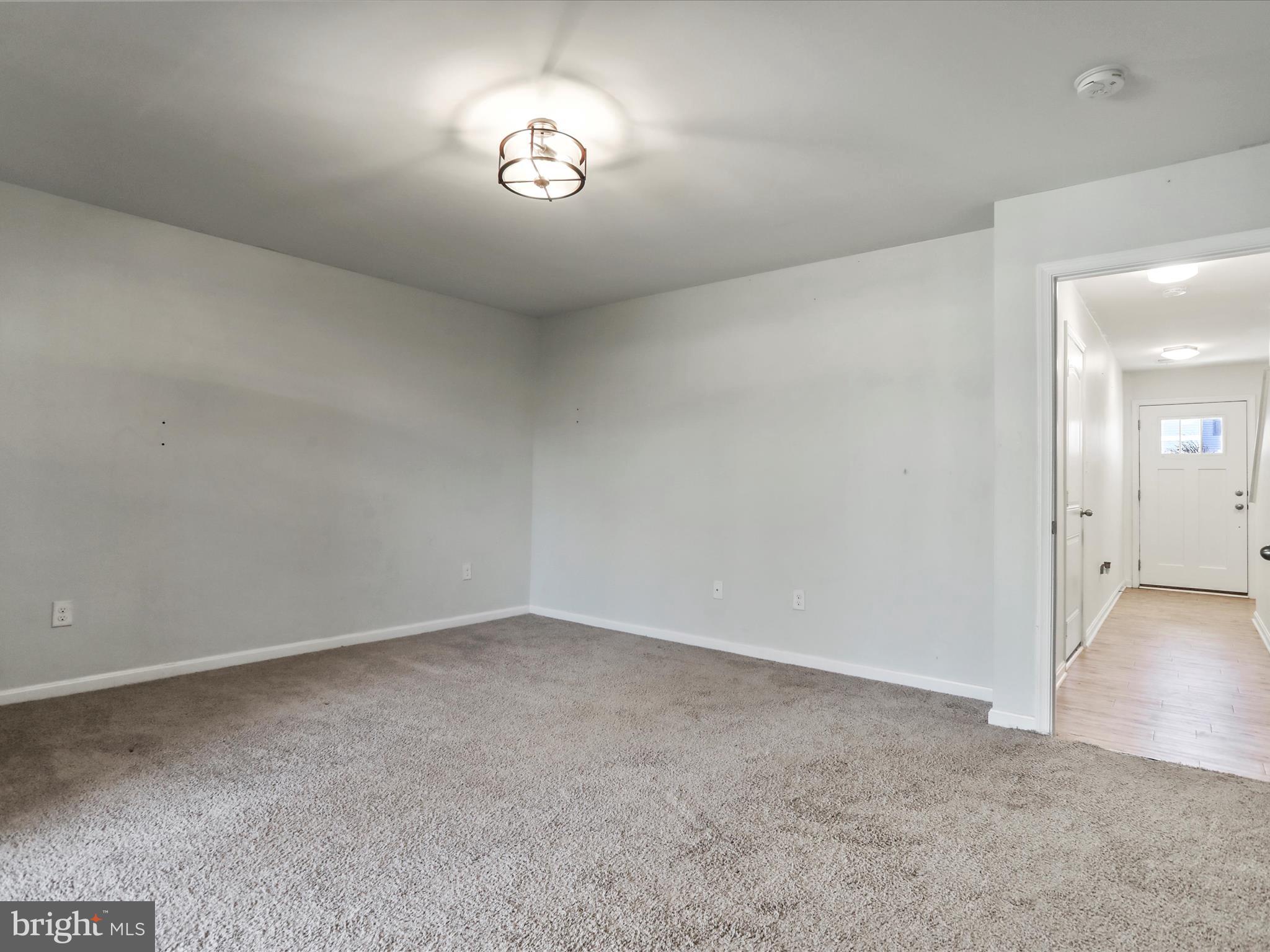 BERKELEY RIDGE - Residential