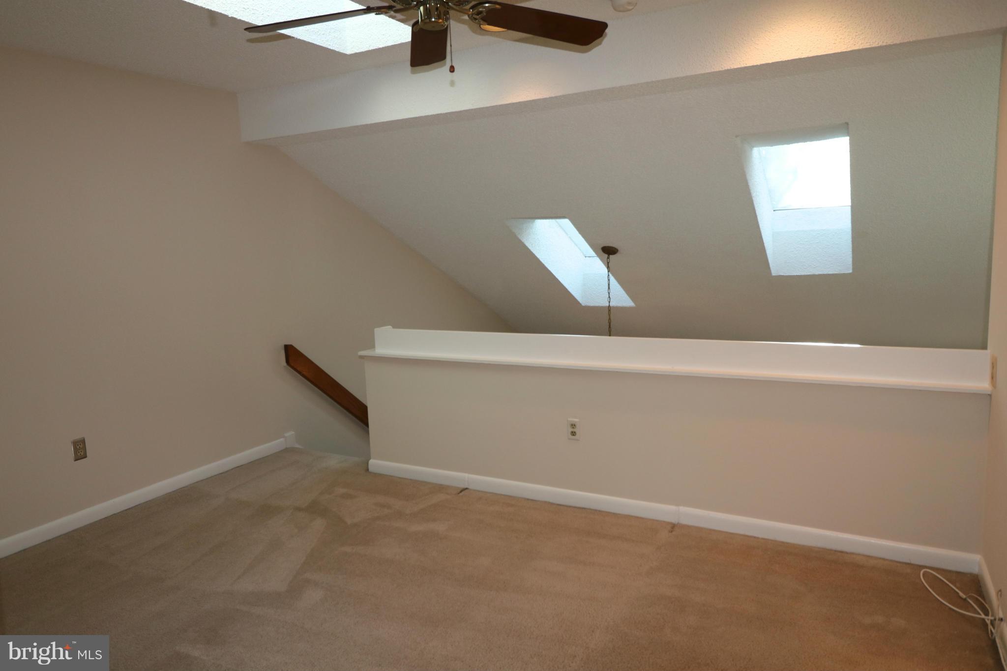 WOODS LANDING - Residential Lease