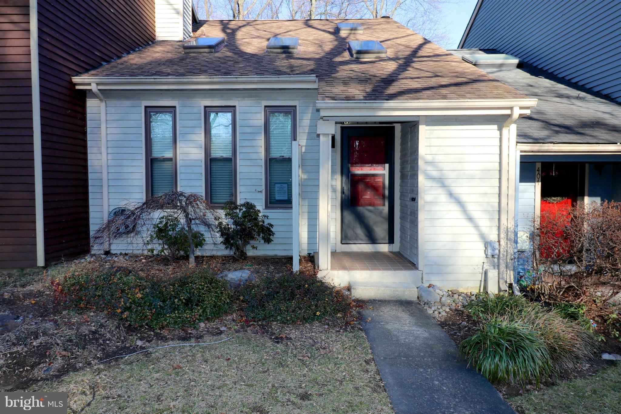 WOODS LANDING - Residential Lease