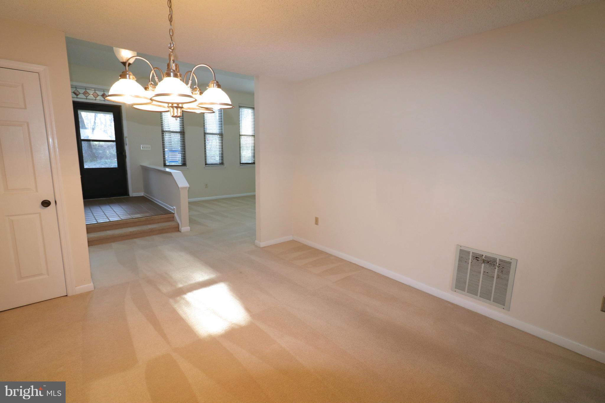 WOODS LANDING - Residential Lease