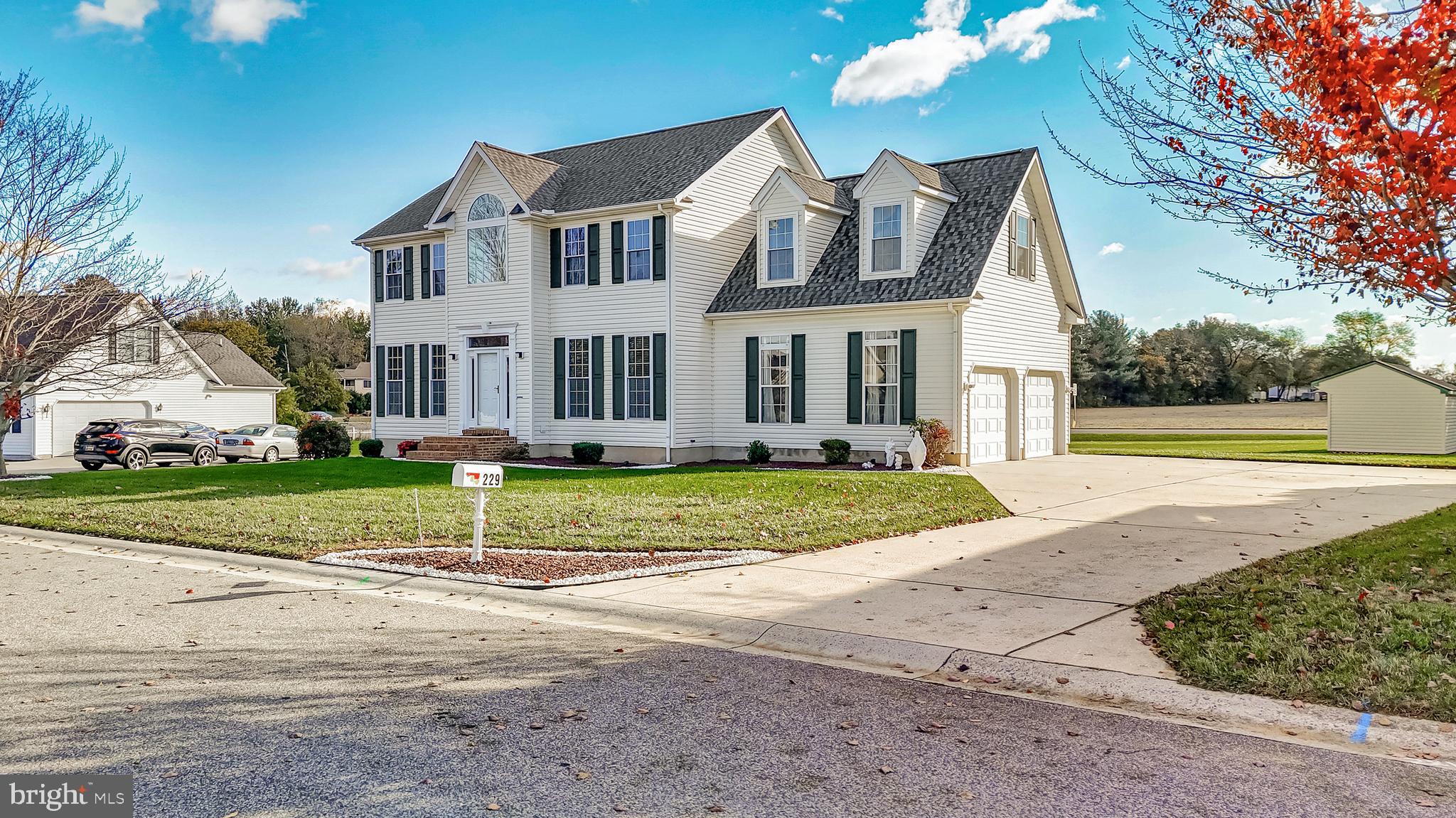 THE ORCHARDS - Residential