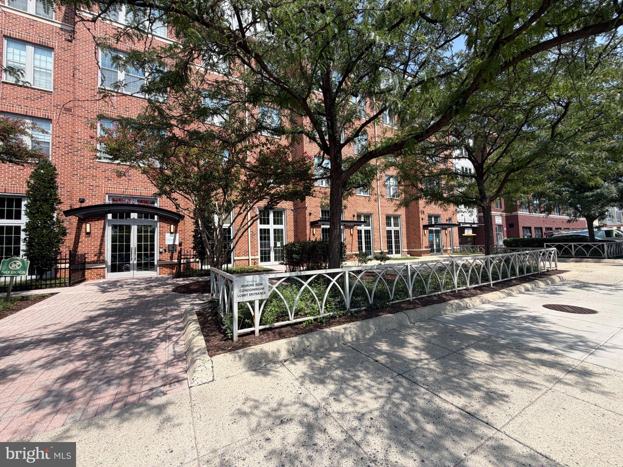 1391 PENNSYLVANIA AVENUE SE 463
