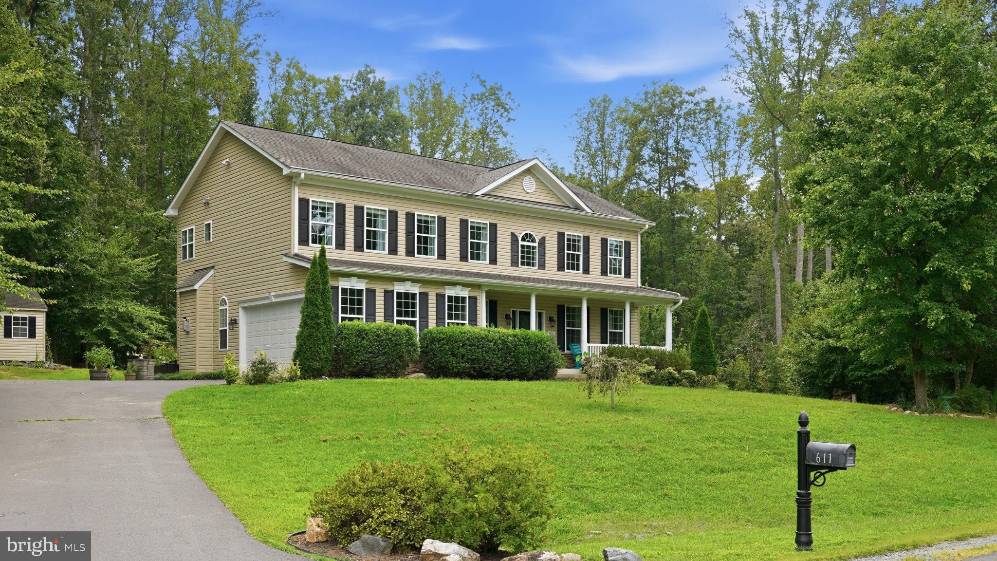 611 HORNBEAM COURT