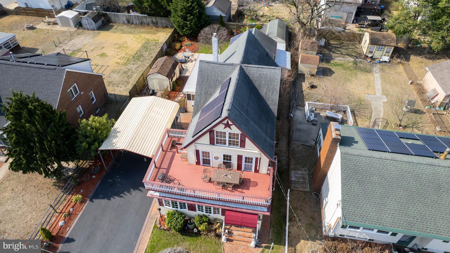 512 RIVER DRIVE