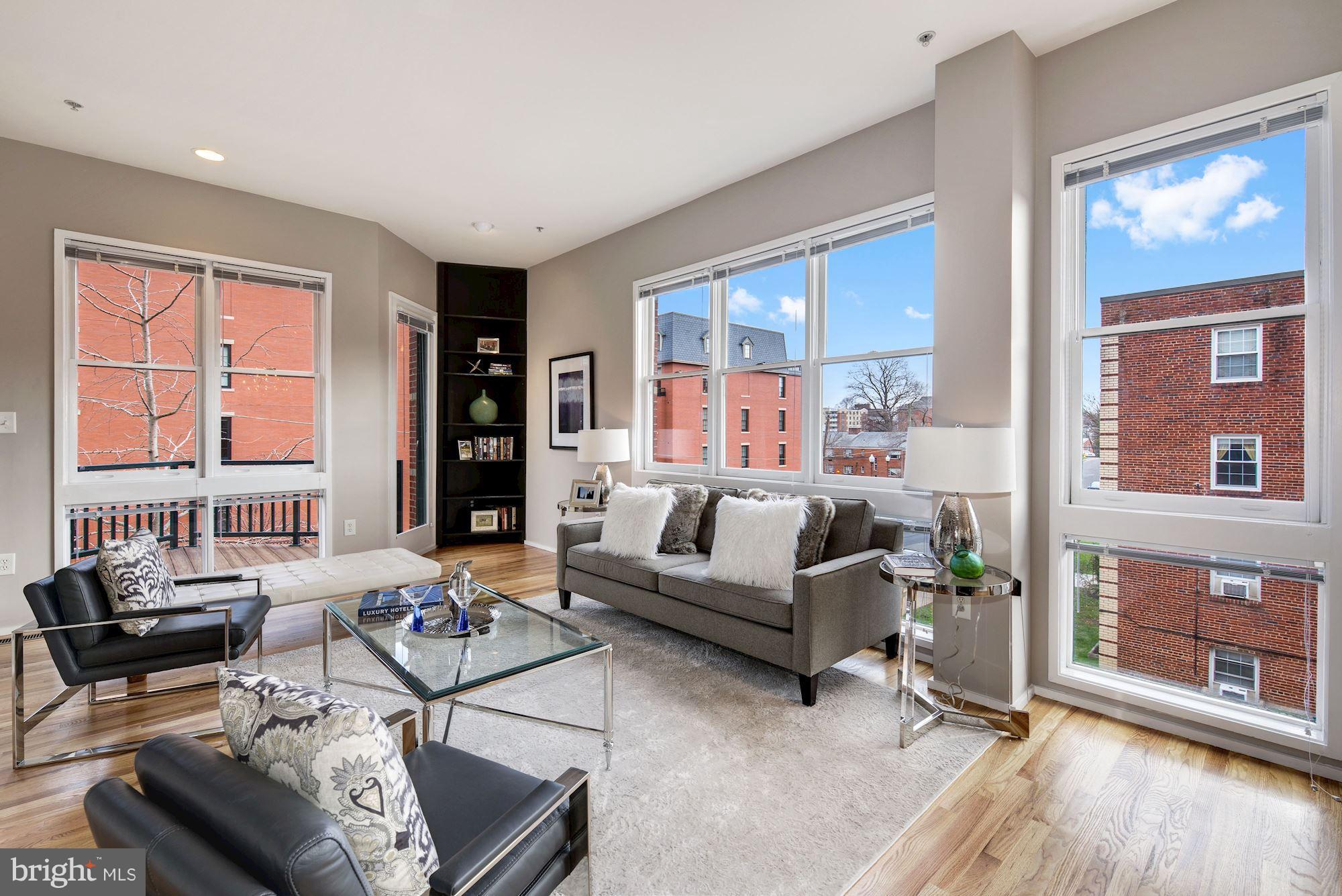 BROMPTONS - Residential