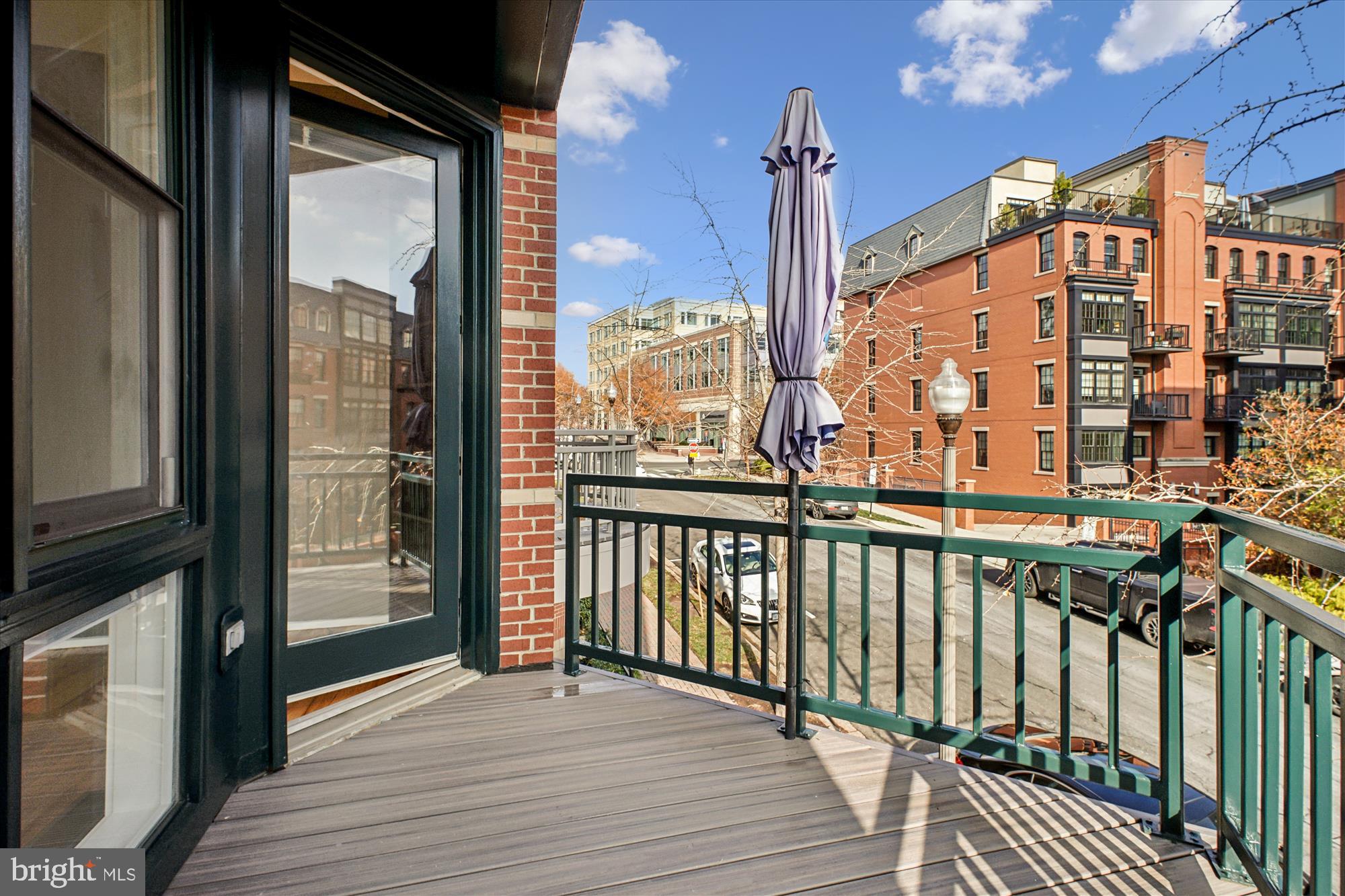 BROMPTONS - Residential