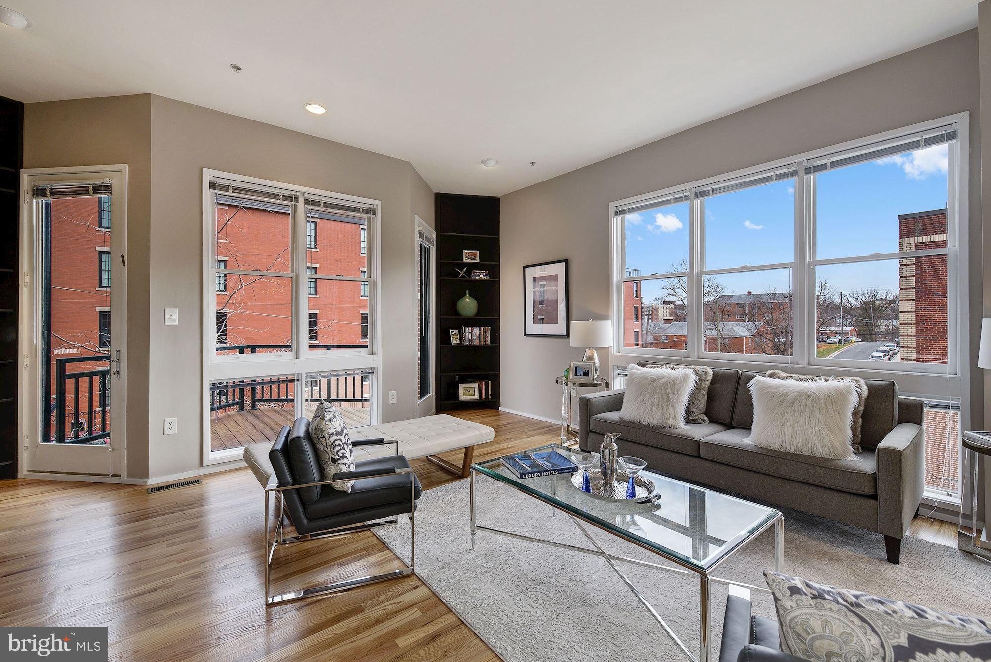 BROMPTONS - Residential