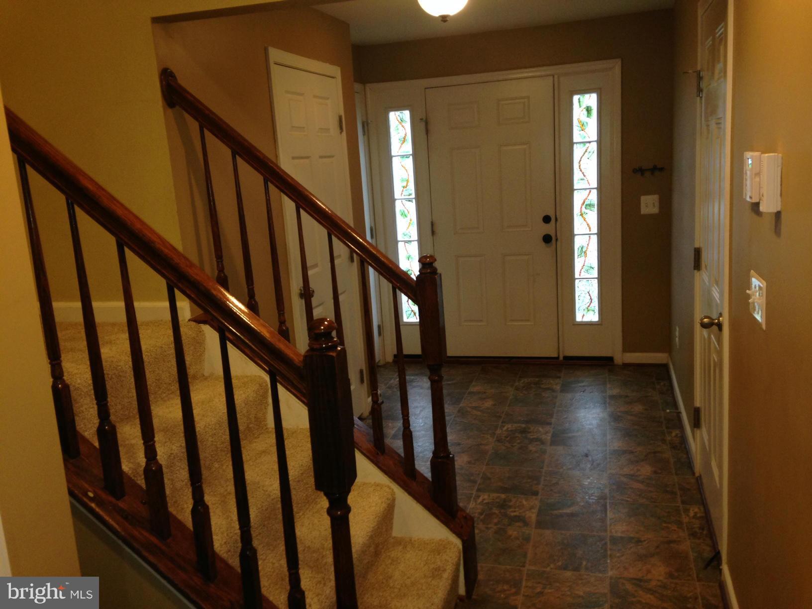 LAKELAND PLACE - Residential Lease