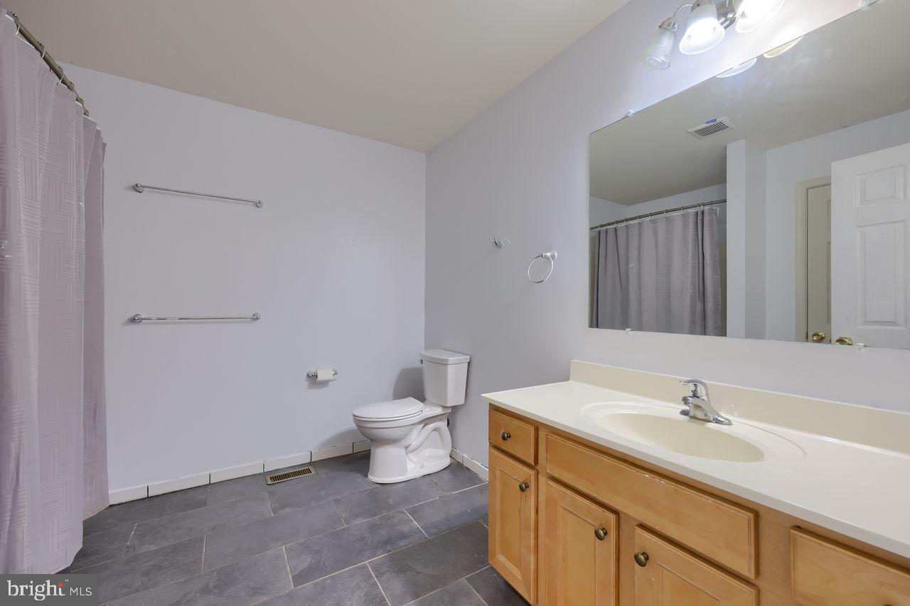 WINDSOR BORO - Residential