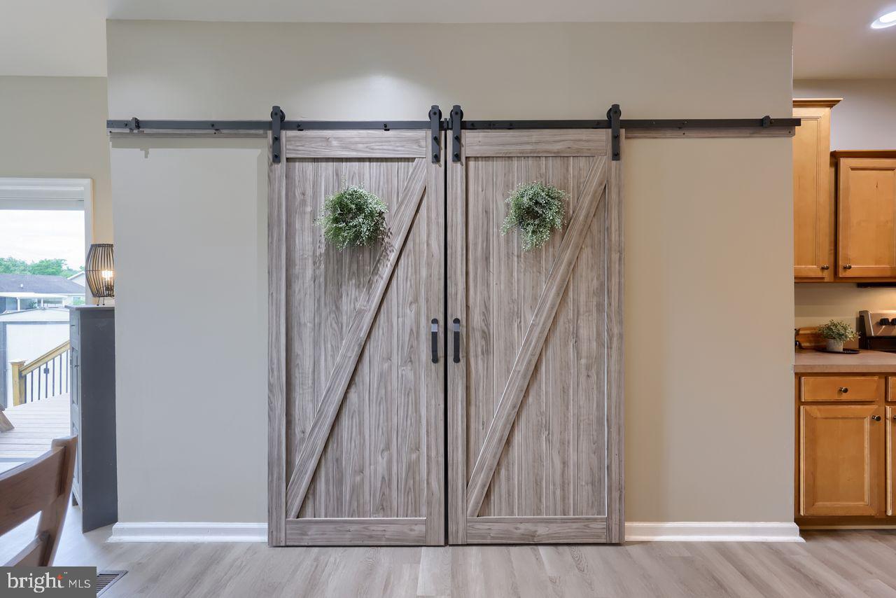 WINDSOR BORO - Residential