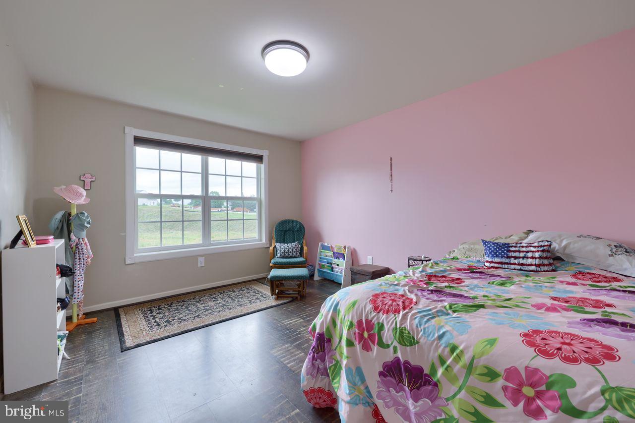 WINDSOR BORO - Residential