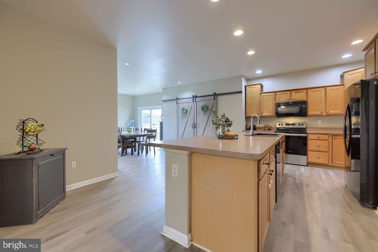 WINDSOR BORO - Residential